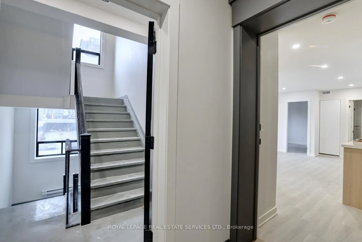 Photo 41 of Unit 303, 20 Duke Street, Hamilton, Durand — HOMEH