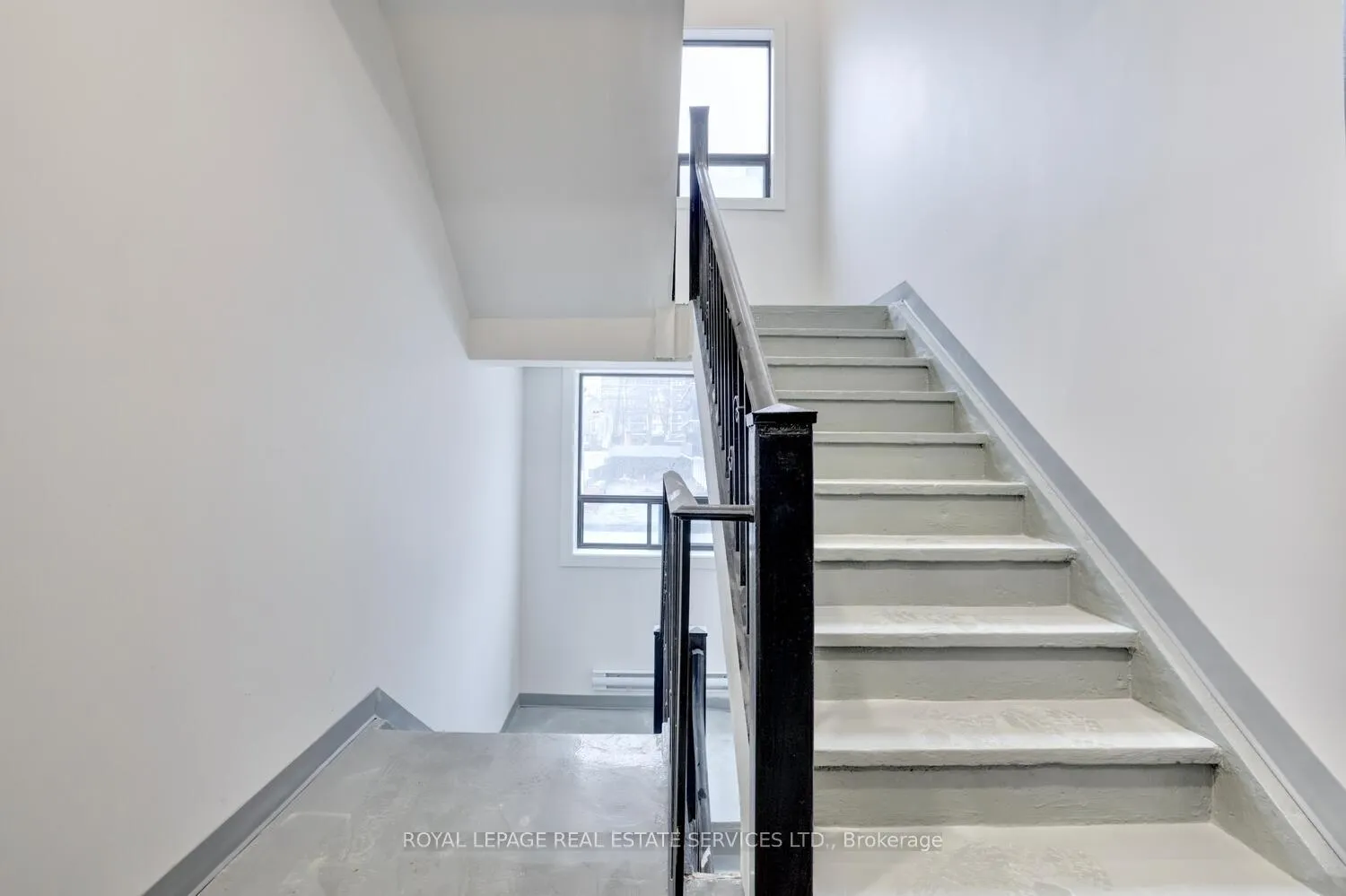 Photo 2 of Unit 305, 20 Duke Street, Hamilton, Durand — HOMEH