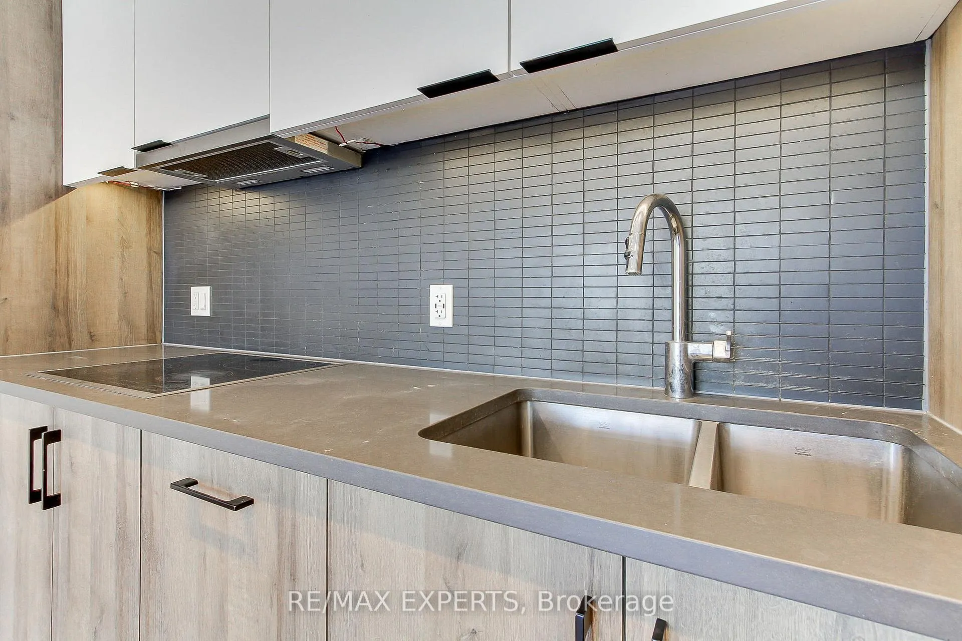 Photo 13 of Unit 103, 741 King Street, Kitchener — HOMEH