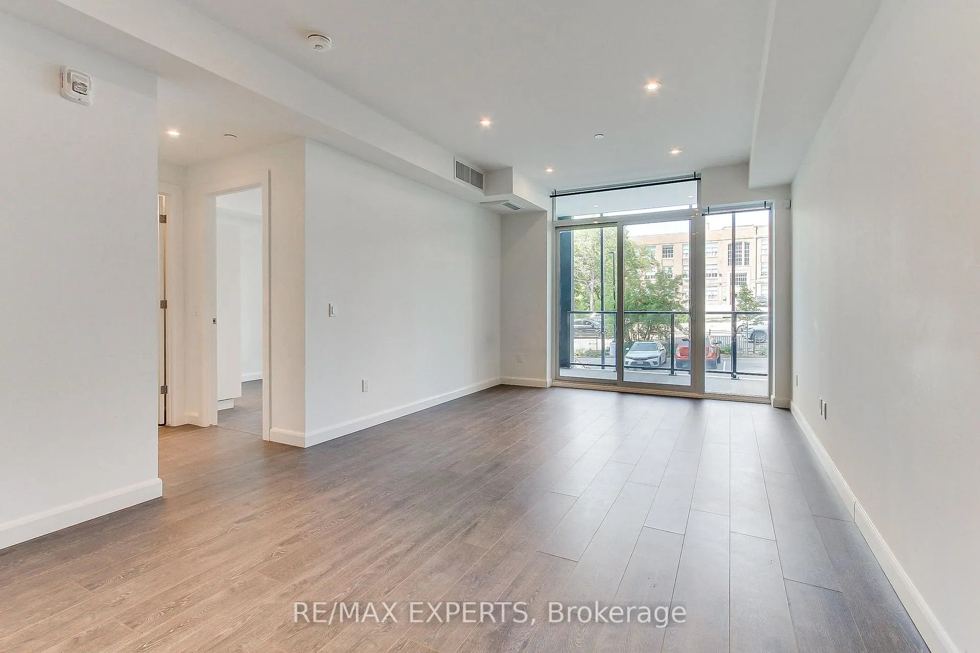 Photo 19 of Unit 103, 741 King Street, Kitchener — HOMEH