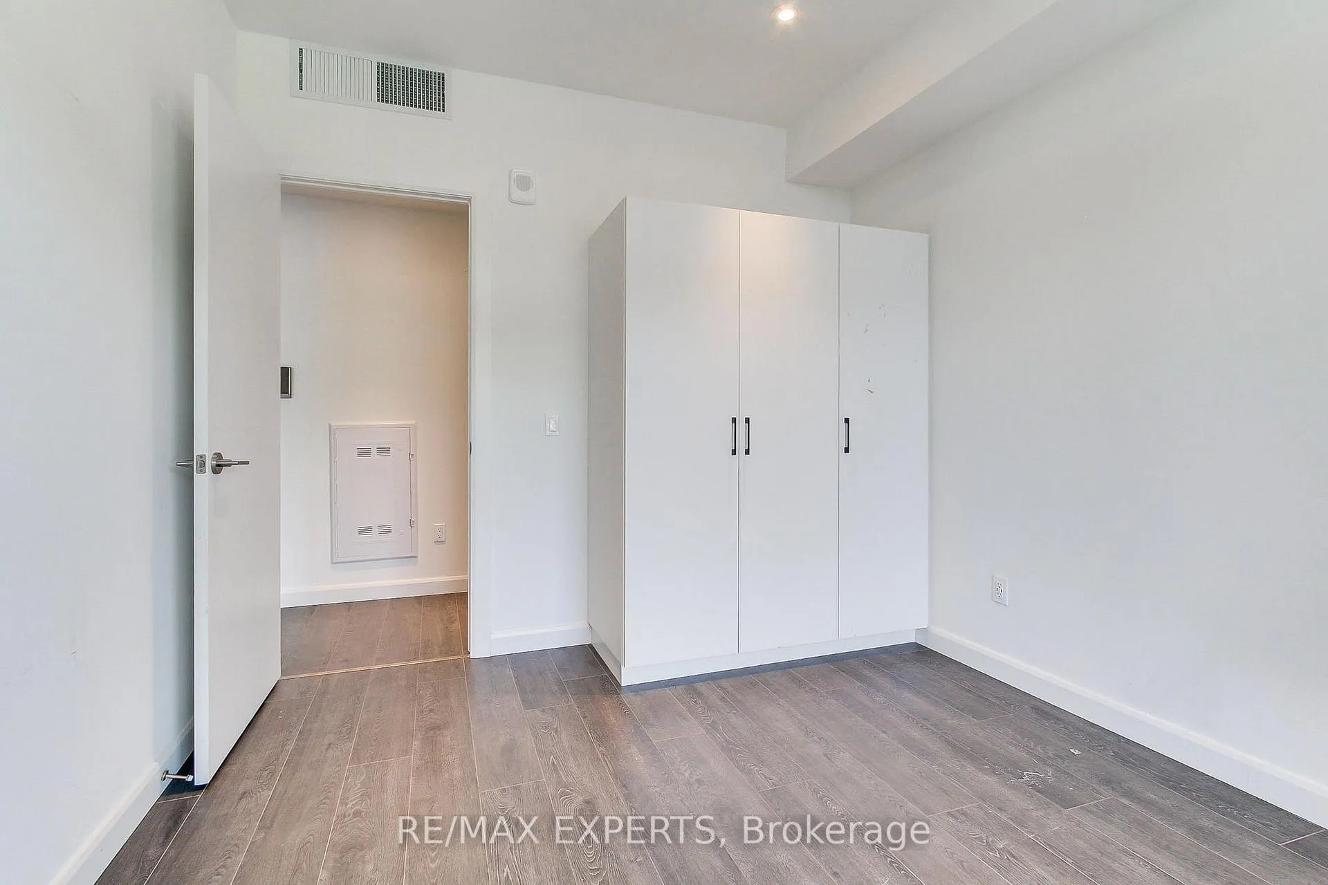 Photo 25 of Unit 103, 741 King Street, Kitchener — HOMEH