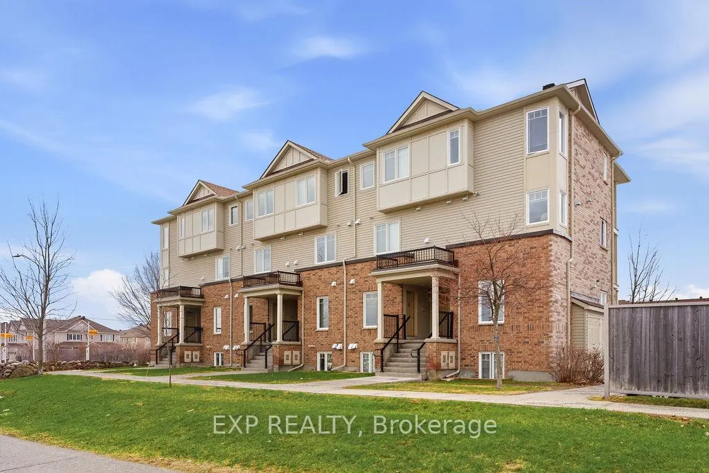 Photo 2 of Unit 32, 2621 Longfields Drive, Ottawa, Barrhaven - Stonebridge — HOMEH