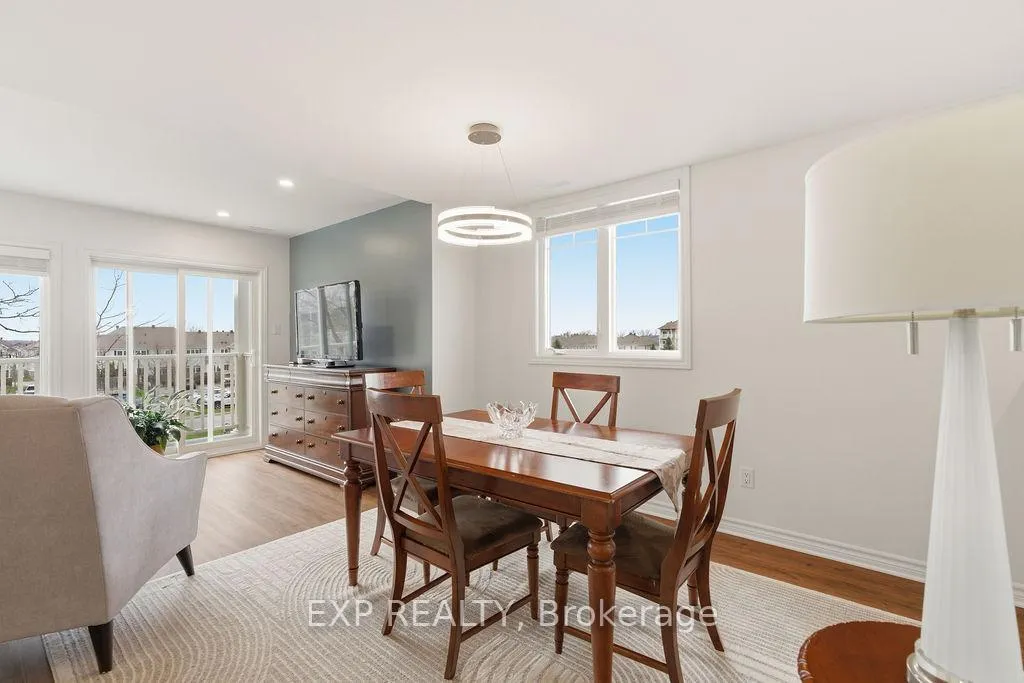 Photo 4 of Unit 32, 2621 Longfields Drive, Ottawa, Barrhaven - Stonebridge — HOMEH