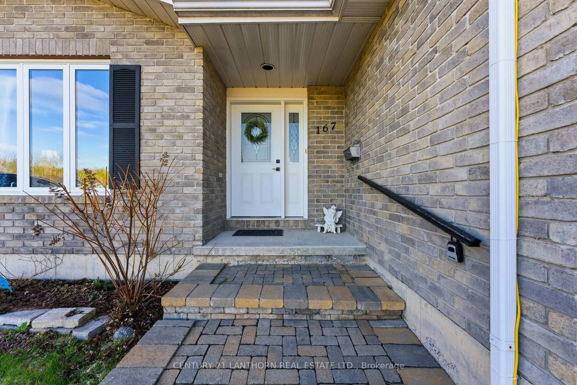 Photo 5 of 167 Nicholas Street, Quinte West, Murray Ward — HOMEH