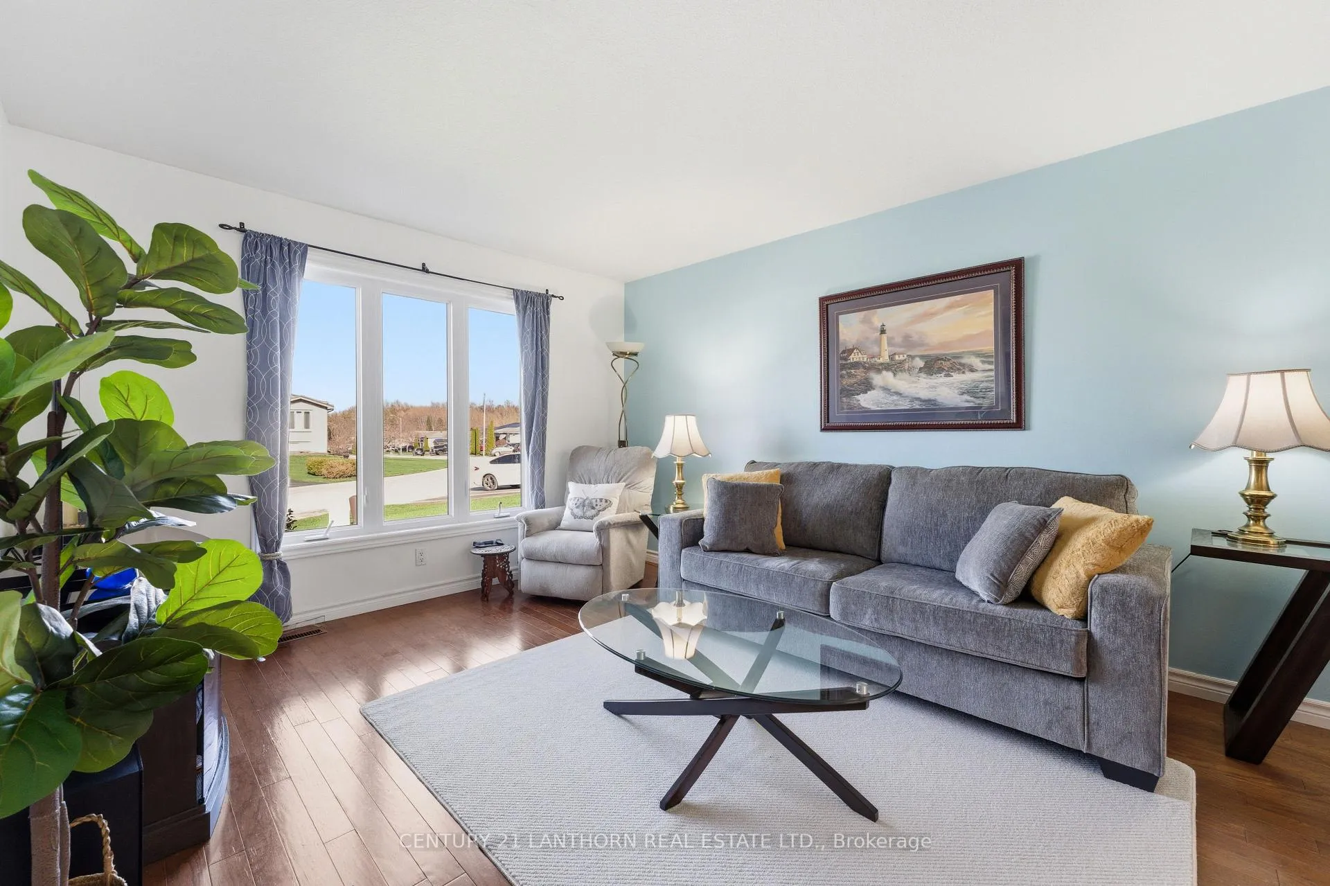 Photo 8 of 167 Nicholas Street, Quinte West, Murray Ward — HOMEH