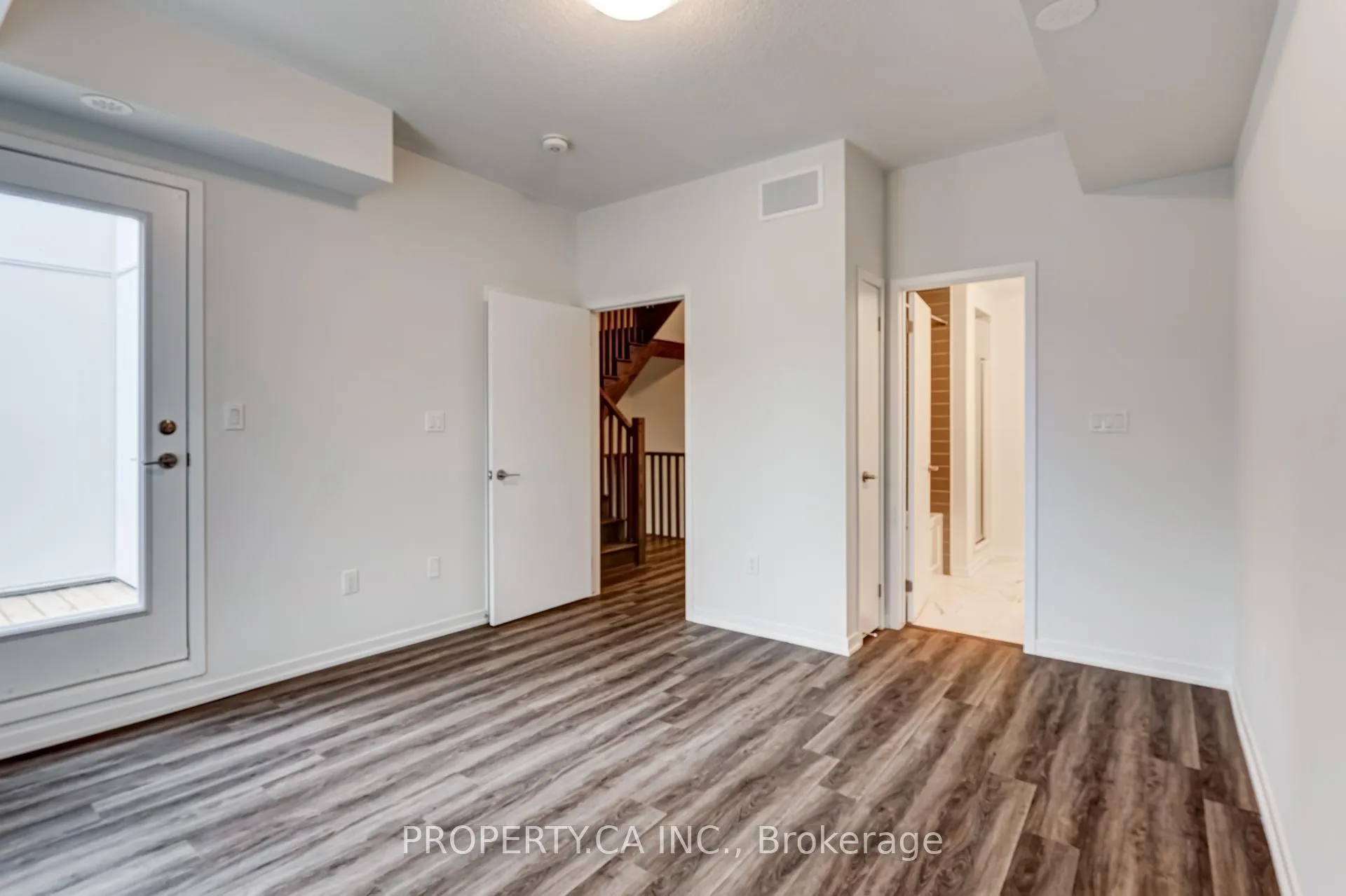 Photo 25 of Unit TH377, 80 Honeycrisp Crescent, Vaughan, Vaughan Corporate Centre — HOMEH