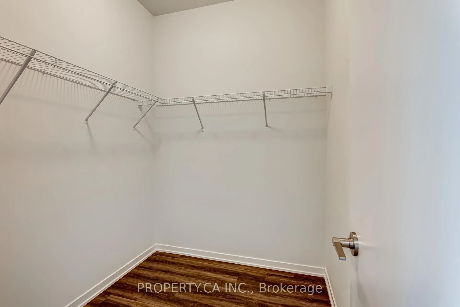 Photo 27 of Unit TH377, 80 Honeycrisp Crescent, Vaughan, Vaughan Corporate Centre — HOMEH