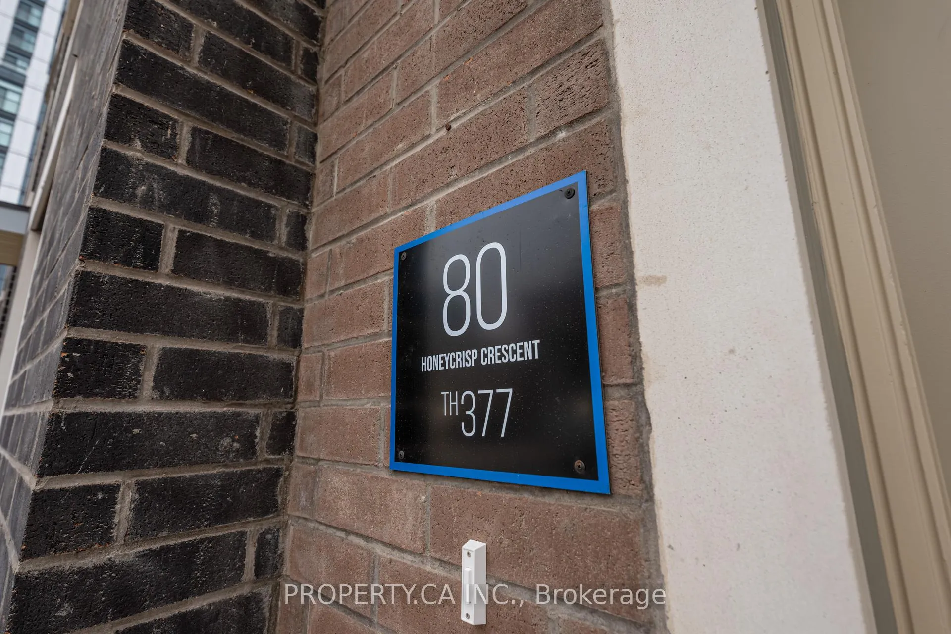 Photo 43 of Unit TH377, 80 Honeycrisp Crescent, Vaughan, Vaughan Corporate Centre — HOMEH