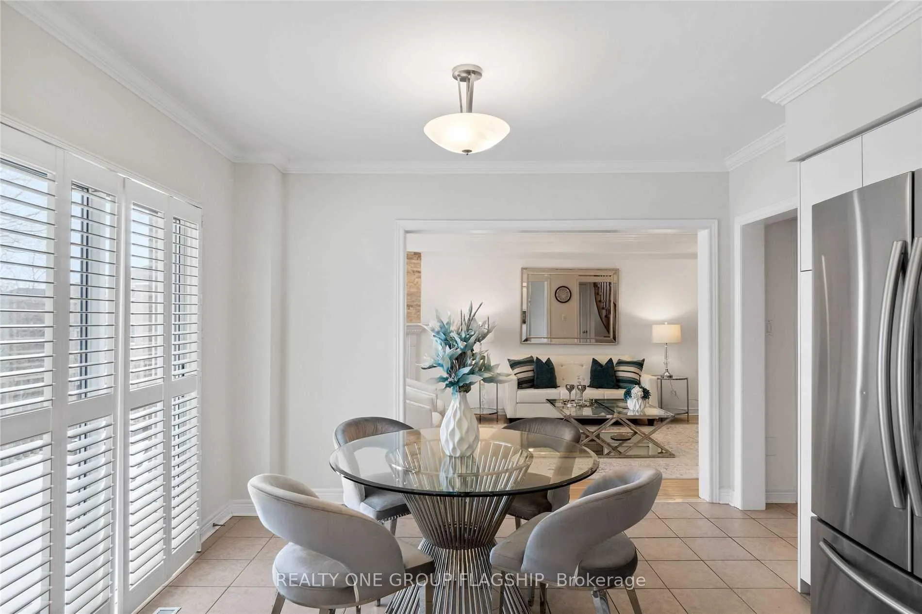 Photo 14 of 355 Carruthers Avenue, Newmarket, Summerhill Estates — HOMEH