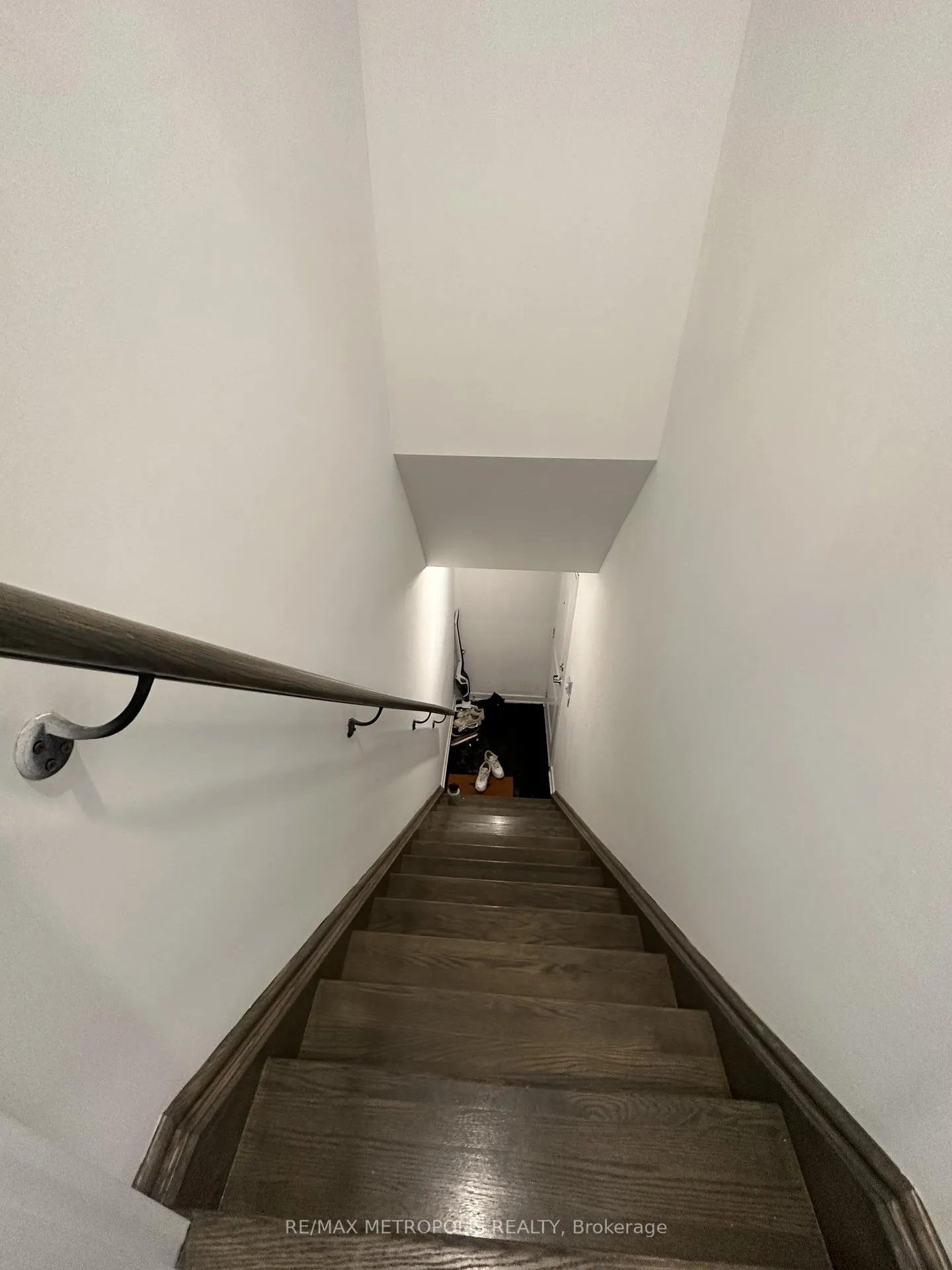 Photo 3 of Unit 2218, 10 Westmeath Lane, Markham, Cornell — HOMEH