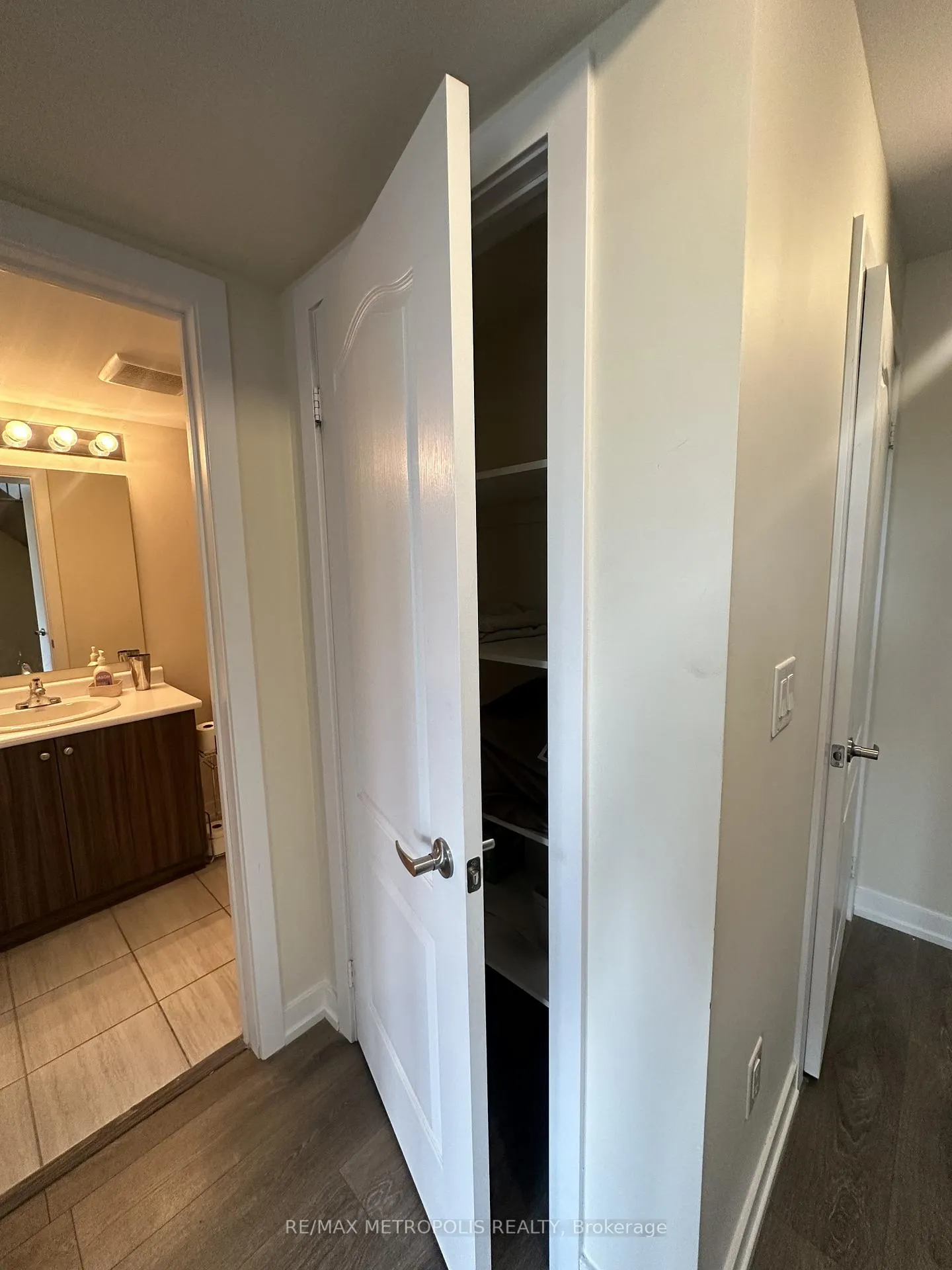 Photo 17 of Unit 2218, 10 Westmeath Lane, Markham, Cornell — HOMEH