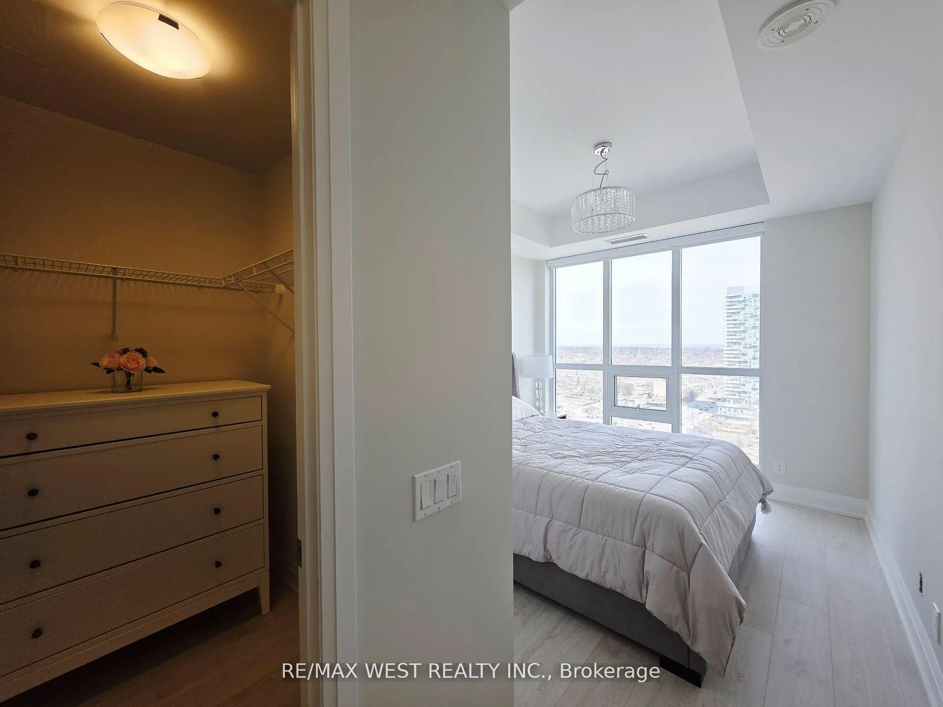 Photo 10 of Unit 2003, 15 Lynch Street, Brampton, Queen Street Corridor — HOMEH