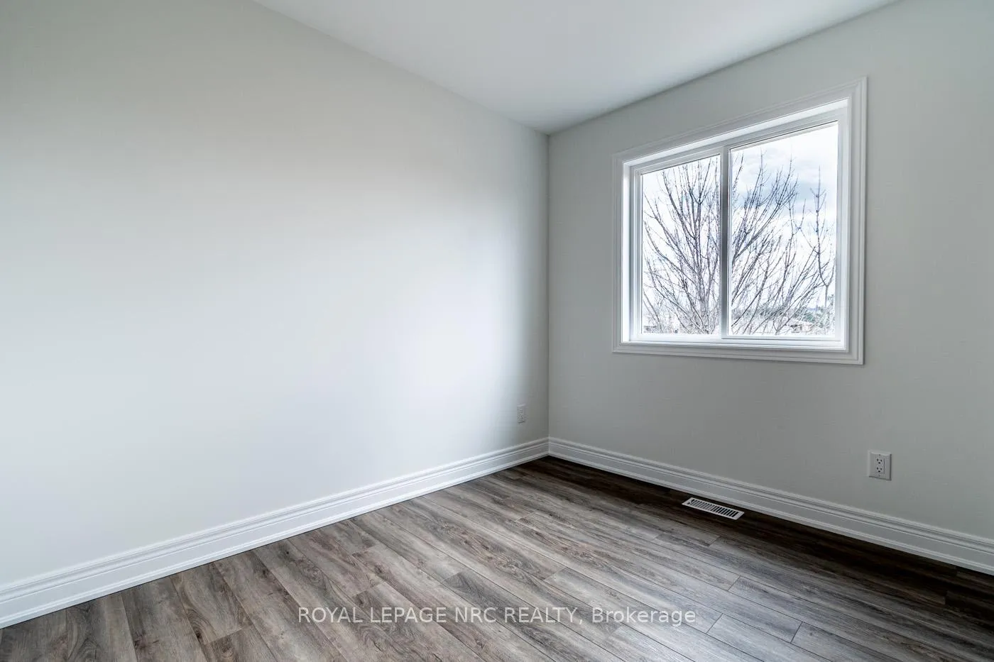 Photo 16 of Unit 17, 121A Moffatt Street, St. Catharines, Oakdale — HOMEH