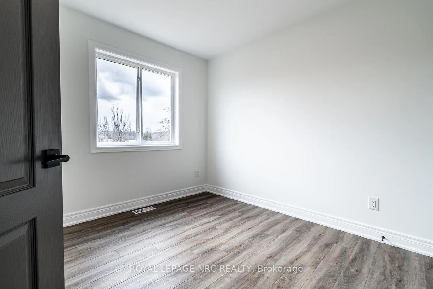 Photo 18 of Unit 17, 121A Moffatt Street, St. Catharines, Oakdale — HOMEH