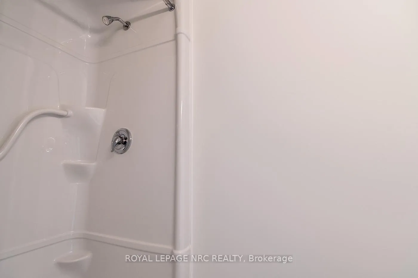 Photo 21 of Unit 17, 121A Moffatt Street, St. Catharines, Oakdale — HOMEH