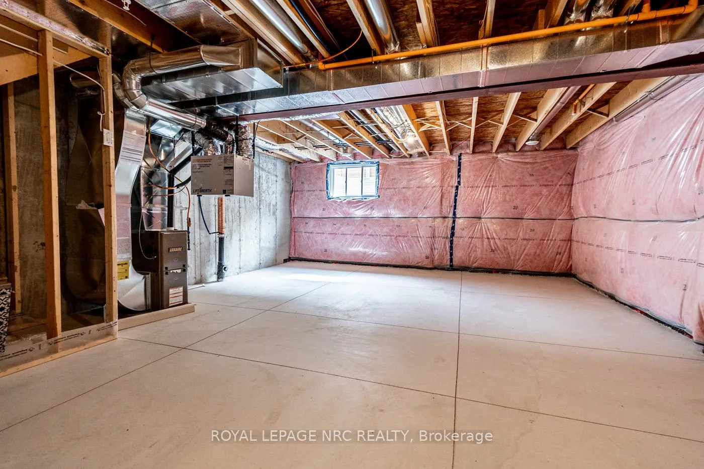 Photo 23 of Unit 17, 121A Moffatt Street, St. Catharines, Oakdale — HOMEH