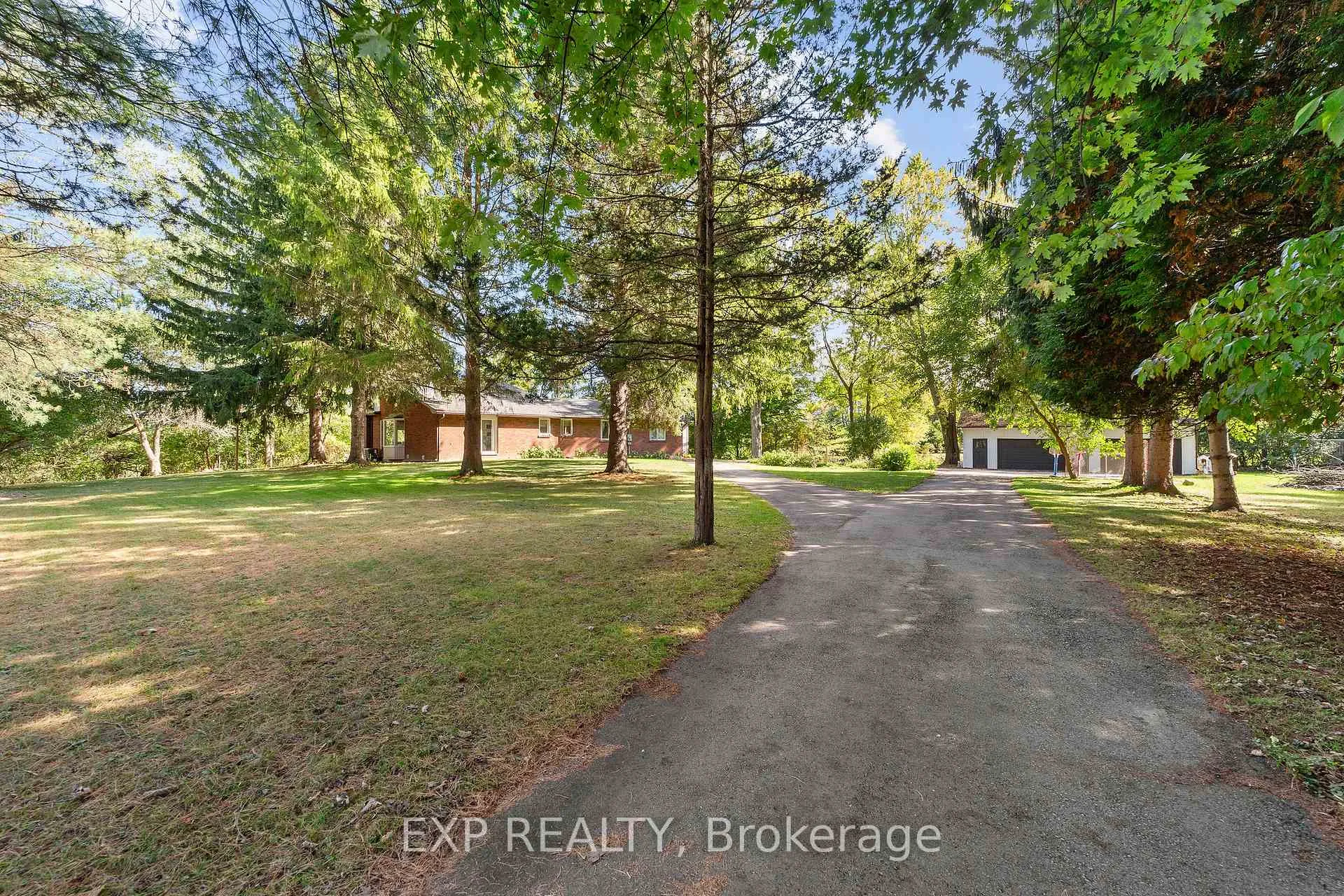 Photo 3 of 200 Harris Road, Middlesex Centre, Delaware Town — HOMEH