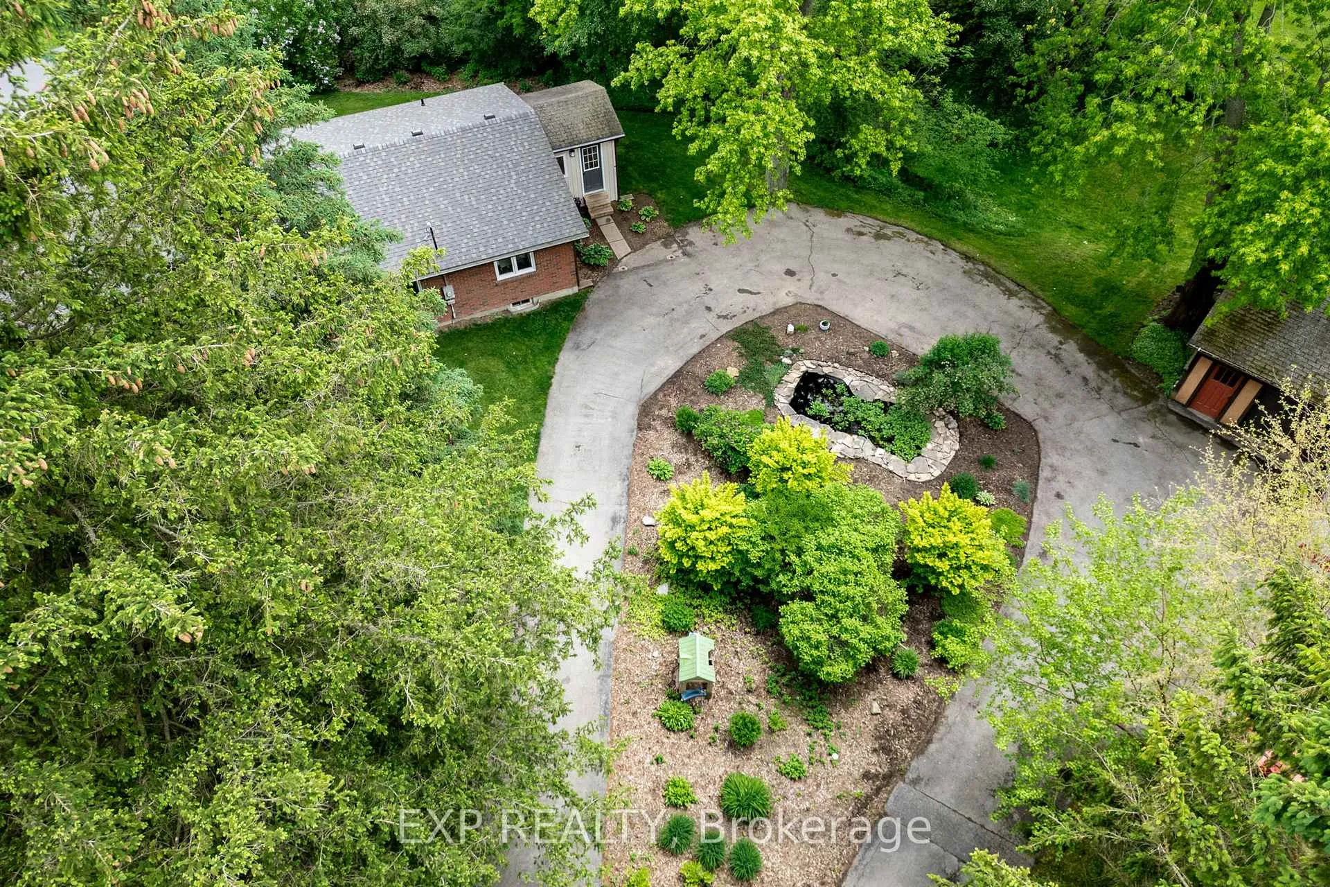 Photo 33 of 200 Harris Road, Middlesex Centre, Delaware Town — HOMEH