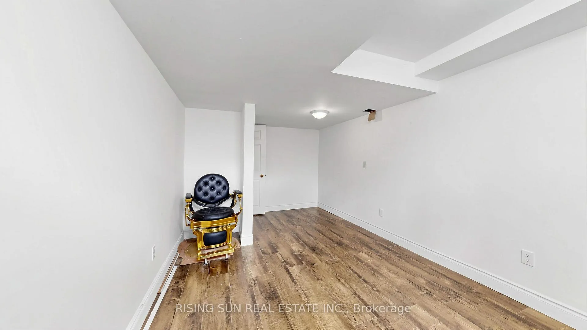 Photo 36 of 10 Cedarwood Crescent, Brampton, Brampton West — HOMEH