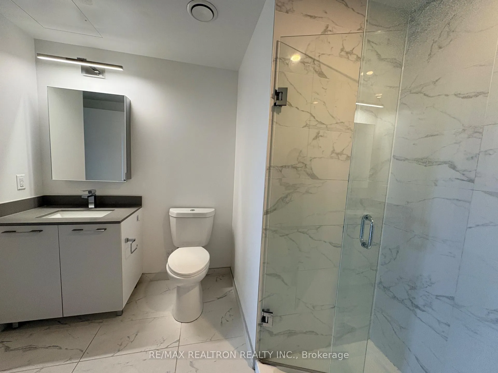 Photo 16 of Unit 1906, 18 Water Walk Drive, Markham, Unionville — HOMEH