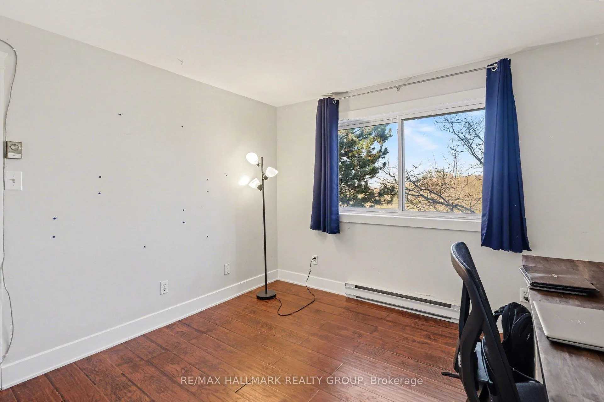 Photo 15 of Unit 312, 280 Brittany Drive, Ottawa, Viscount Alexander Park — HOMEH