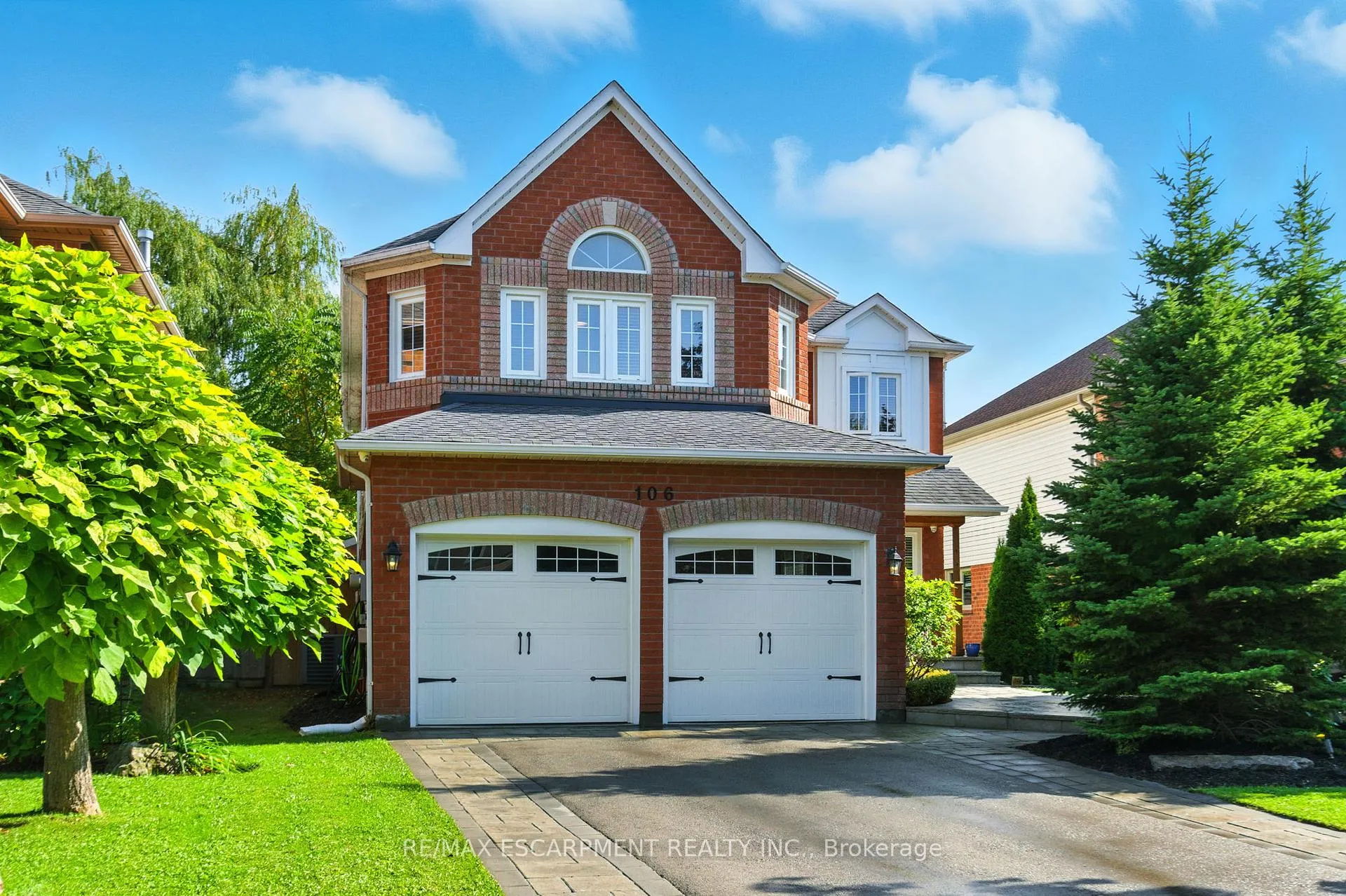 Photo 2 of 106 Ryans Way, Hamilton, Waterdown — HOMEH
