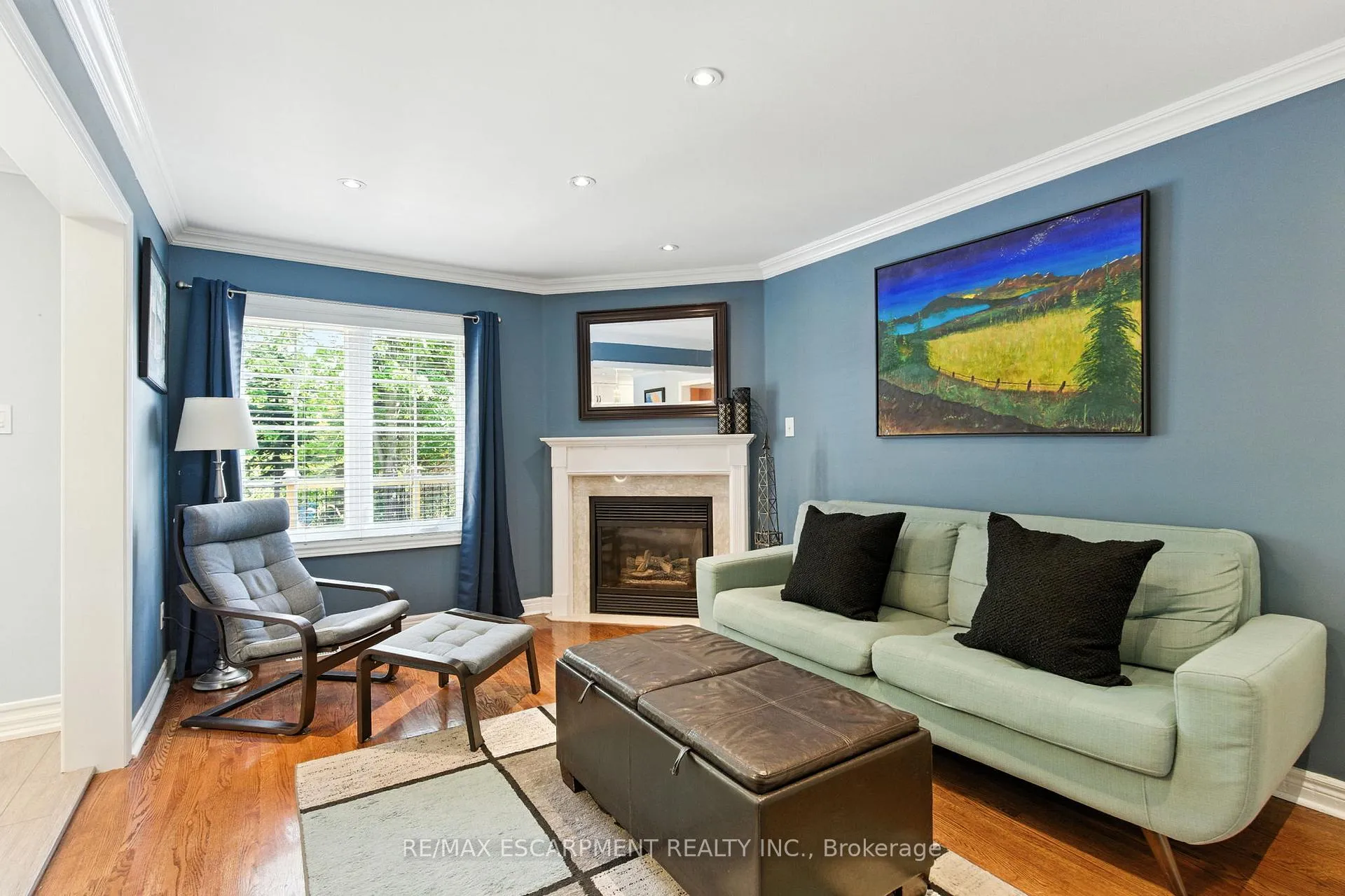 Photo 15 of 106 Ryans Way, Hamilton, Waterdown — HOMEH