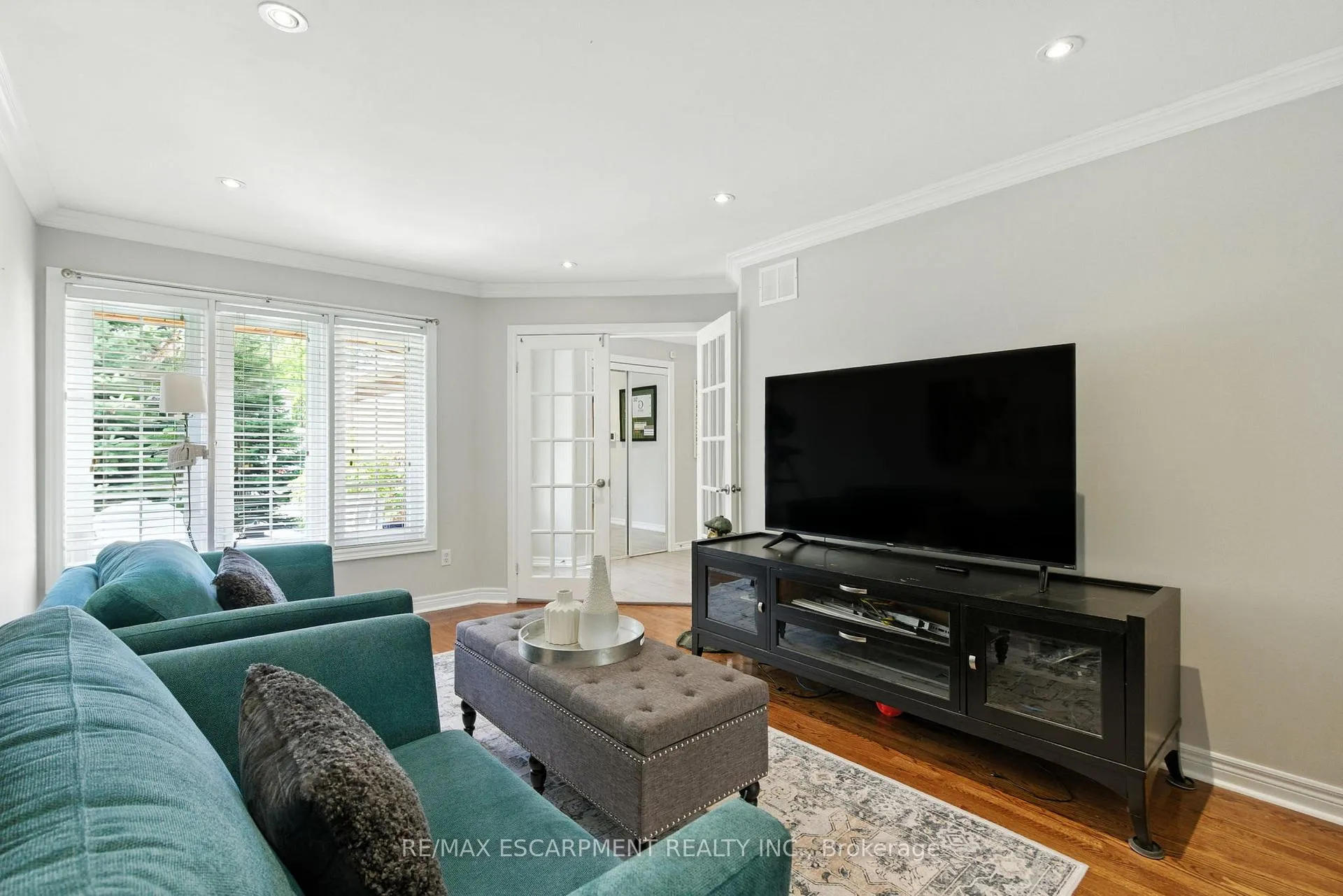 Photo 17 of 106 Ryans Way, Hamilton, Waterdown — HOMEH