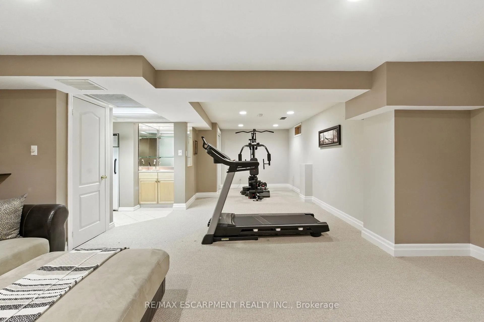 Photo 44 of 106 Ryans Way, Hamilton, Waterdown — HOMEH
