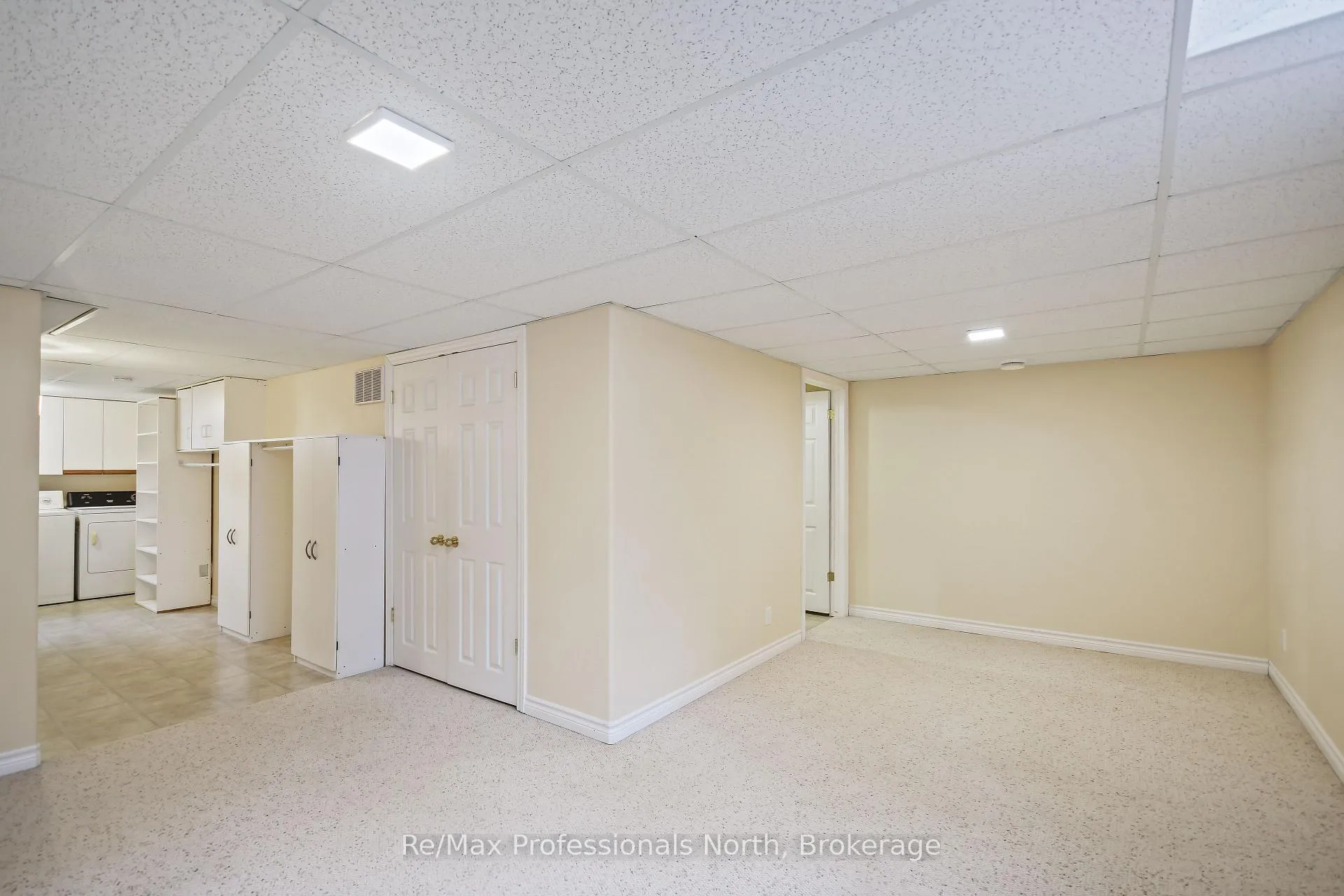 Photo 11 of 151 Pine Street, Bracebridge, Macaulay — HOMEH