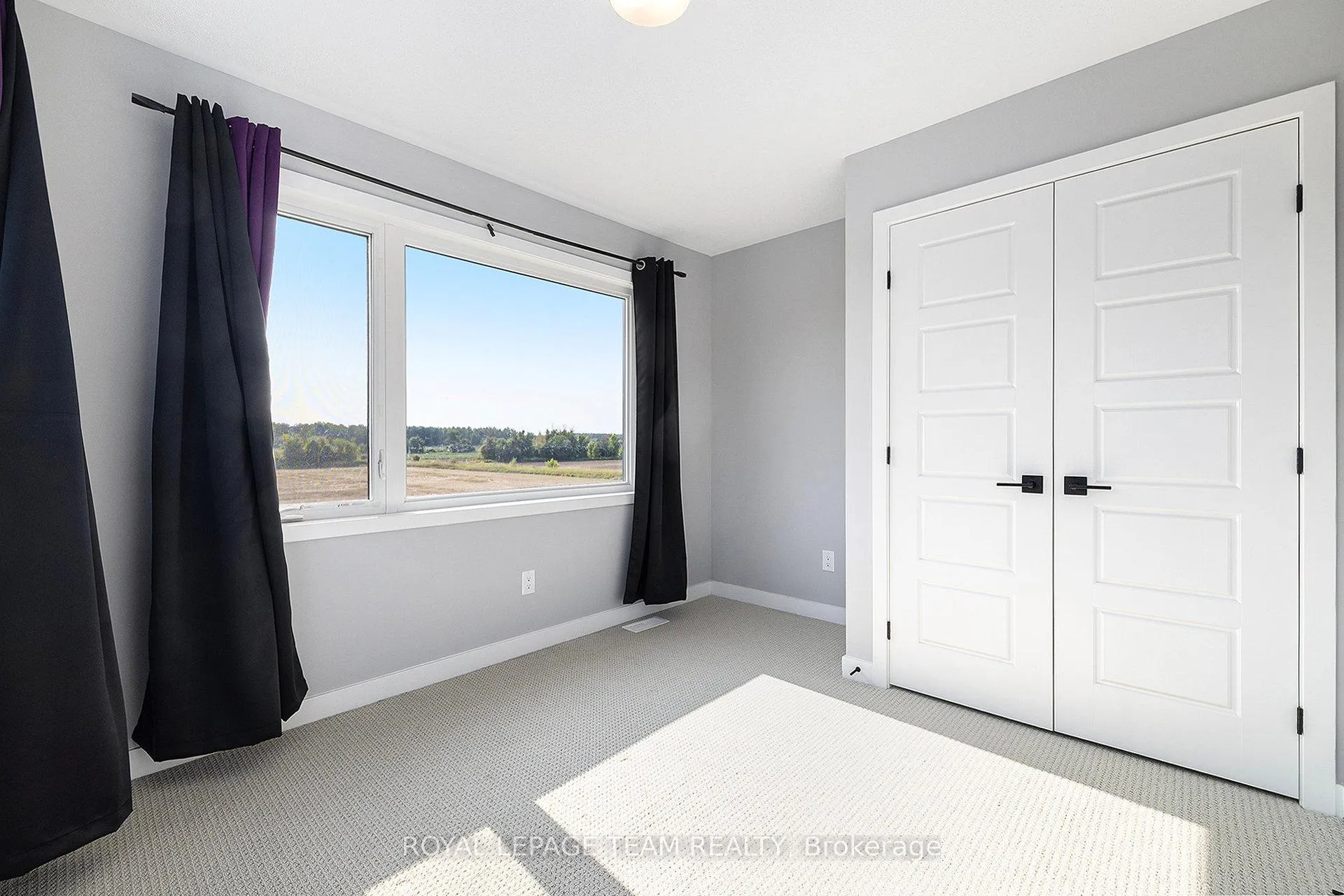 Photo 25 of 165 Yearling Circle, Ottawa, Goulbourn Twp From Franktown Rd/South To Rideau — HOMEH