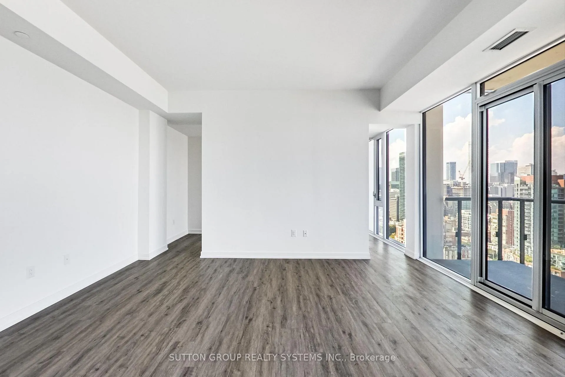 Photo 9 of Unit 2502, 158 Front Street E, Toronto, Waterfront Communities — HOMEH