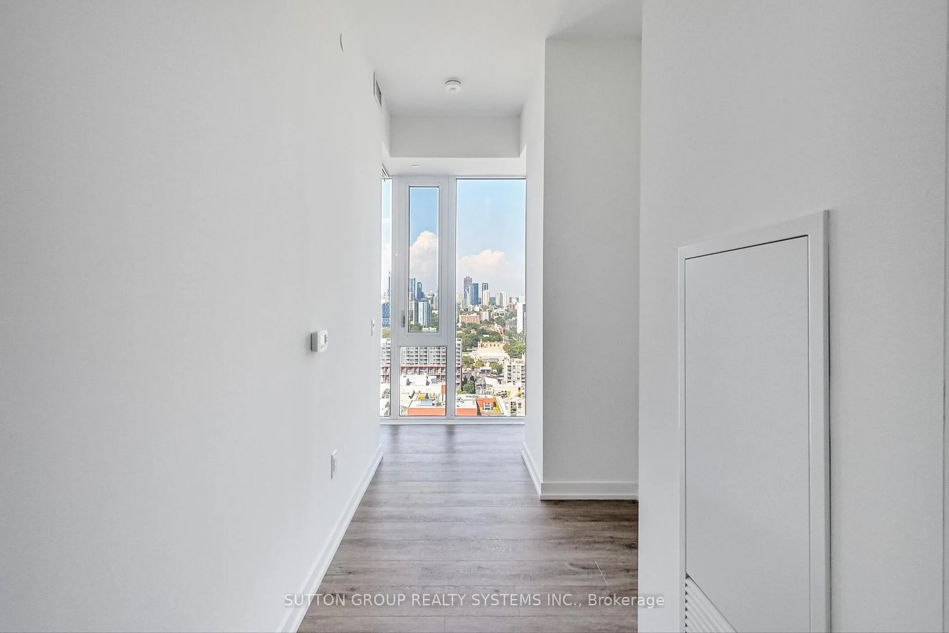 Photo 11 of Unit 2502, 158 Front Street E, Toronto, Waterfront Communities — HOMEH