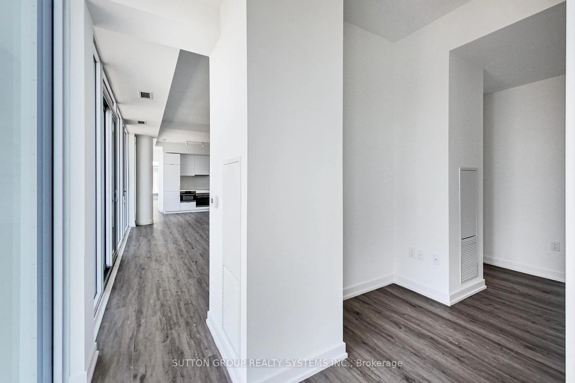 Photo 13 of Unit 2502, 158 Front Street E, Toronto, Waterfront Communities — HOMEH