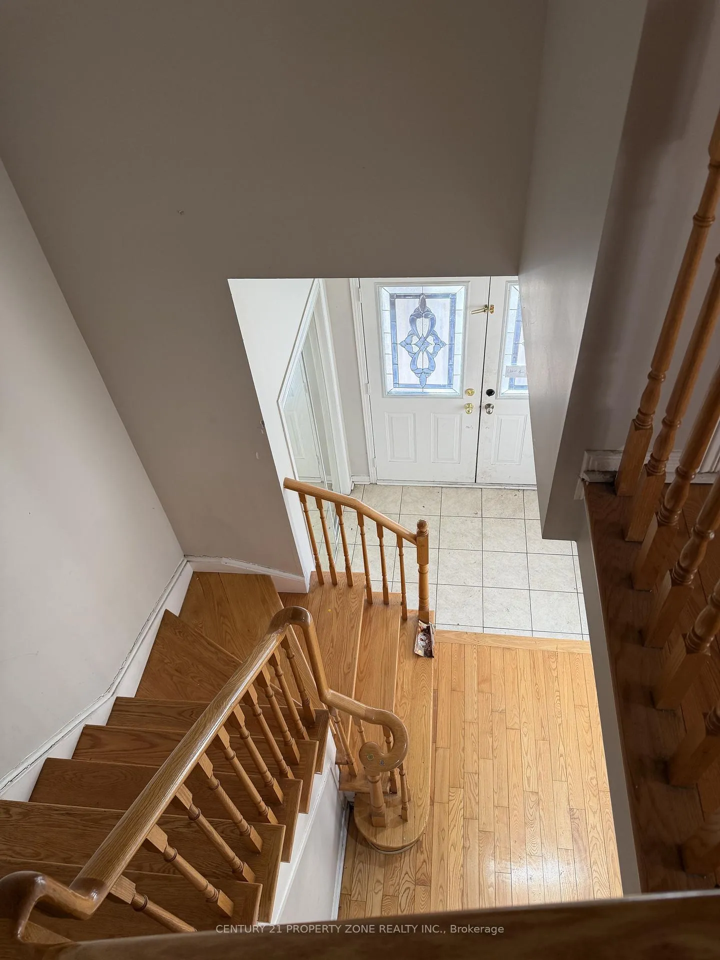 Photo 2 of 77 Maddybeth Crescent, Brampton, Bram West — HOMEH