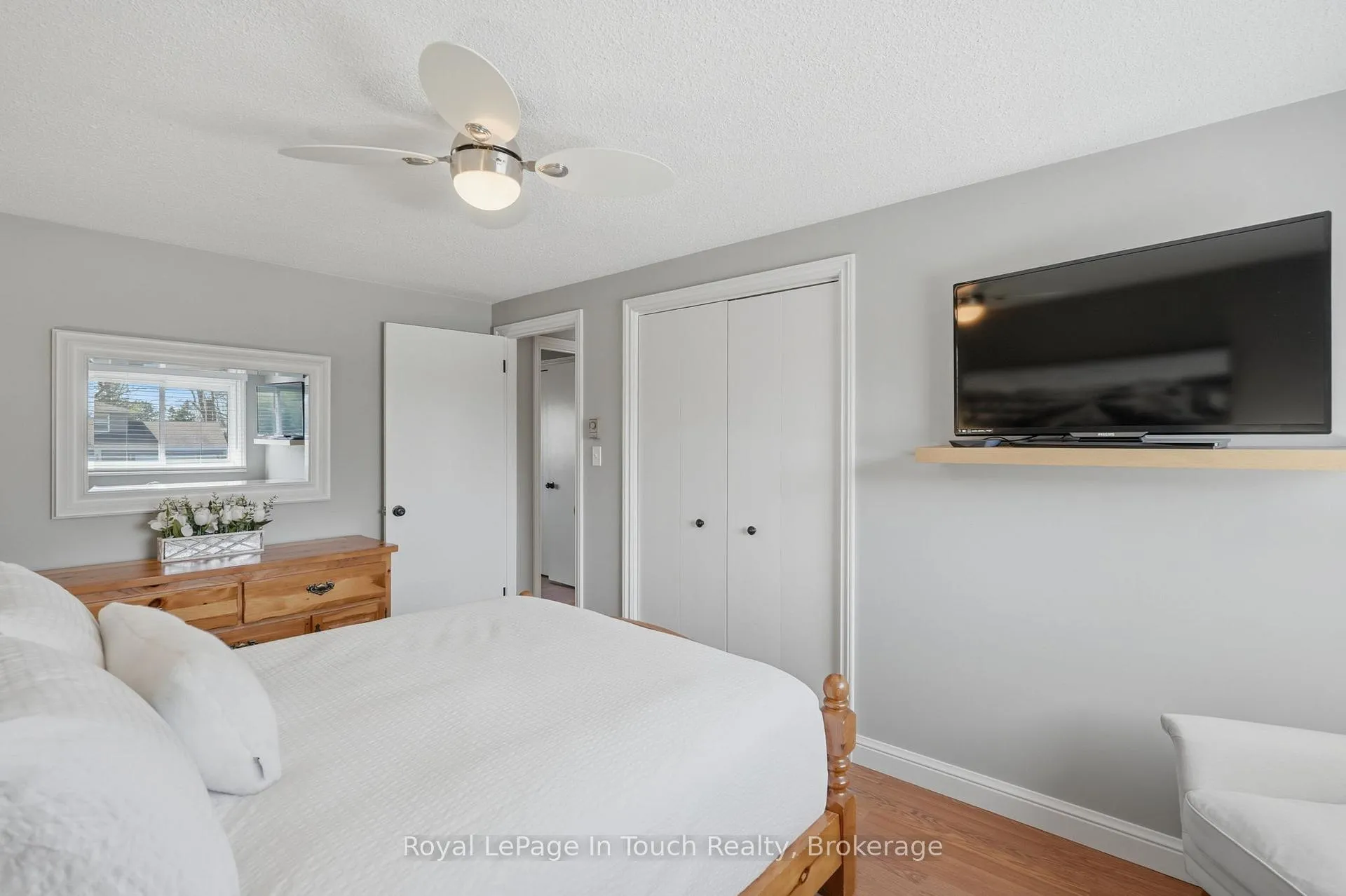 Photo 26 of 636 Broadview Avenue, Orillia — HOMEH
