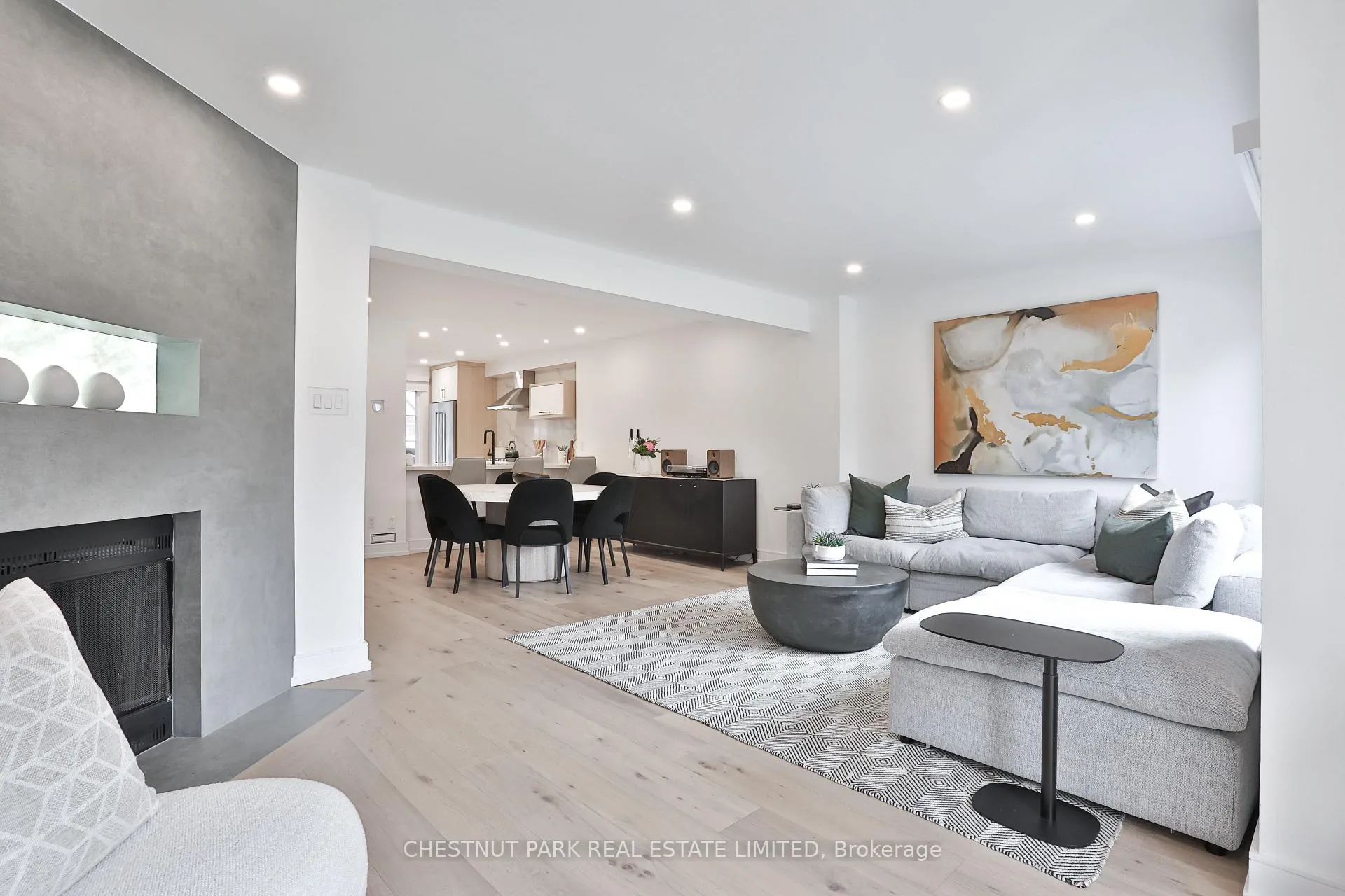 Photo 5 of 1372 Avenue Road, Toronto, Lawrence Park South — HOMEH