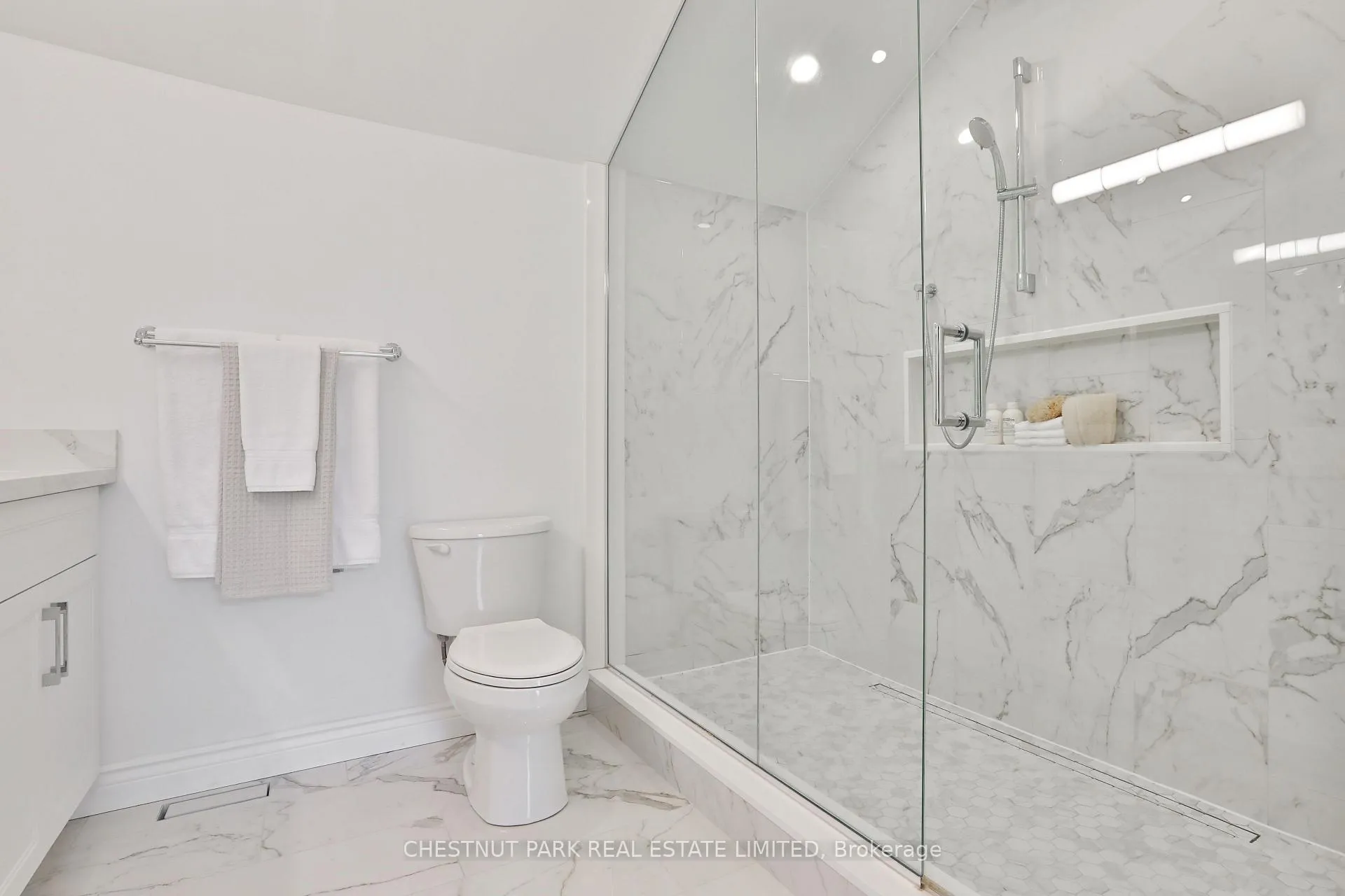 Photo 25 of 1372 Avenue Road, Toronto, Lawrence Park South — HOMEH