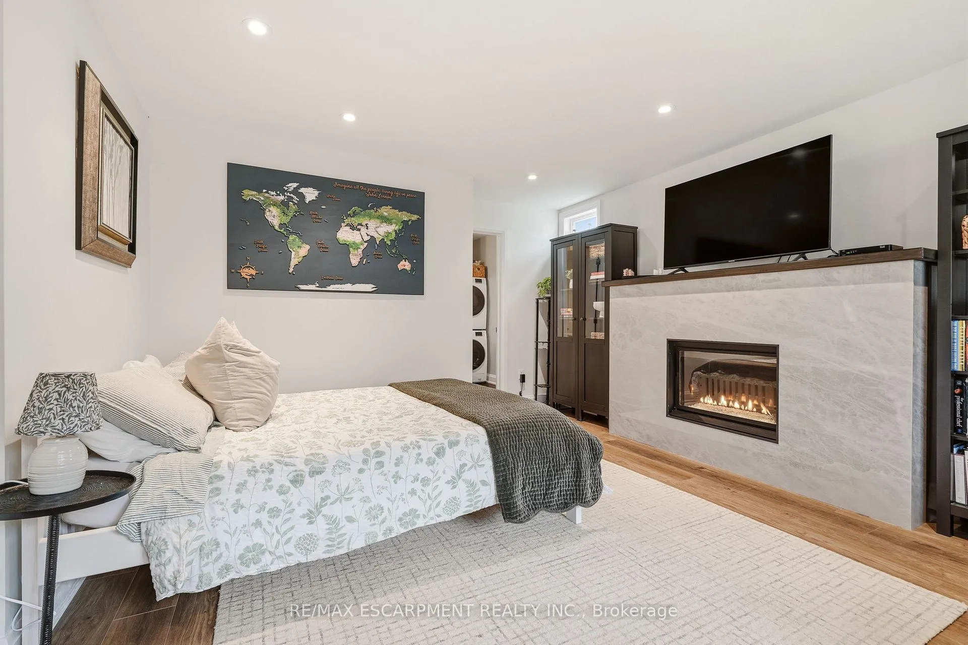 Photo 26 of 7 Central Park Avenue, Hamilton, Dundas — HOMEH