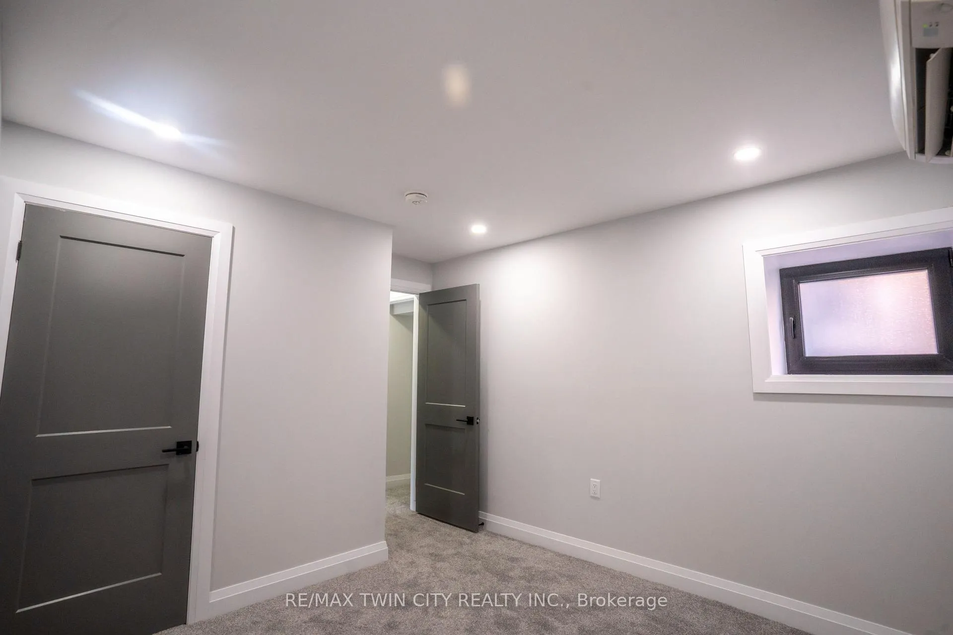 Photo 9 of Unit 2, 130 Elgin Street, Brantford, Braneida Industrial Park — HOMEH
