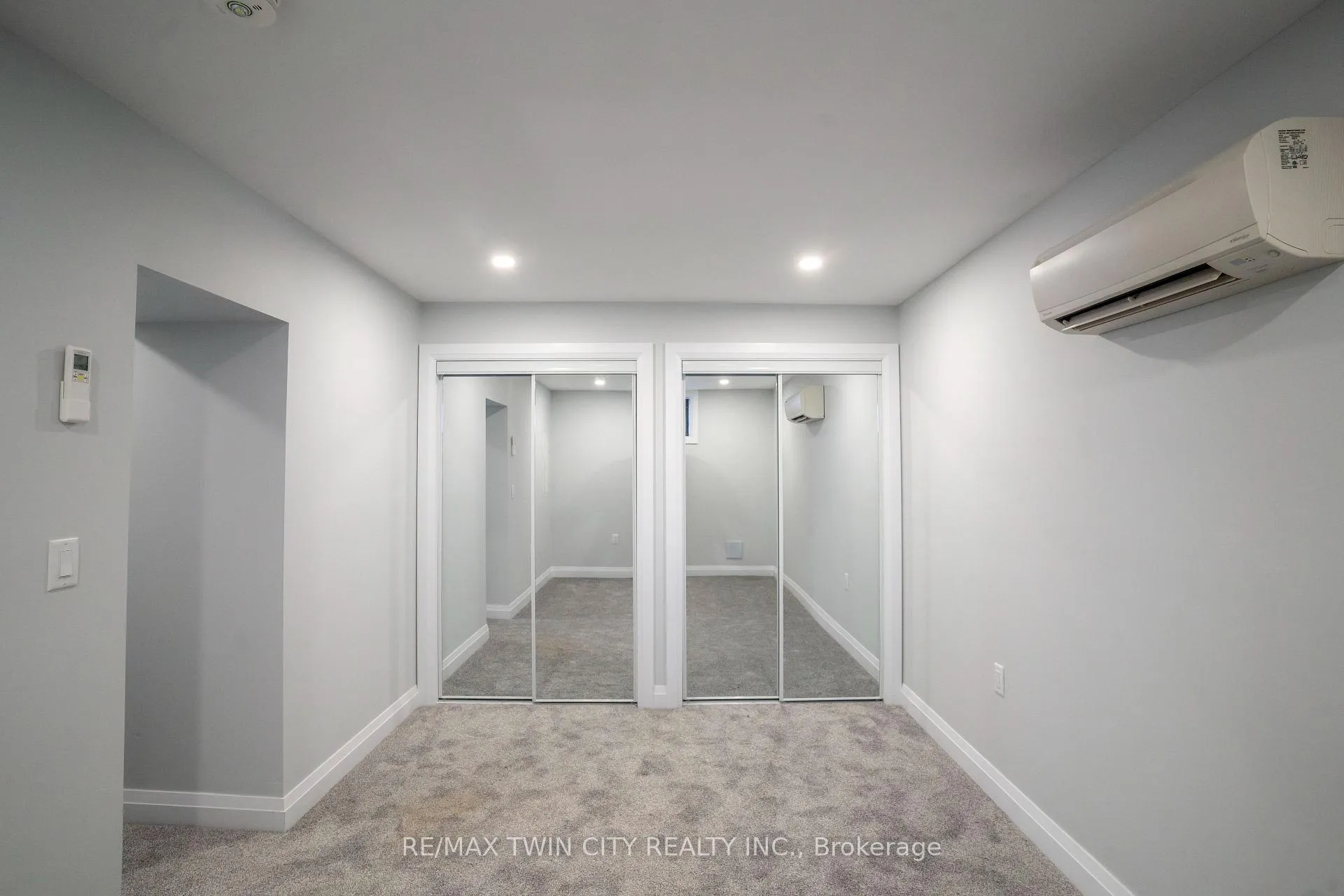 Photo 10 of Unit 2, 130 Elgin Street, Brantford, Braneida Industrial Park — HOMEH