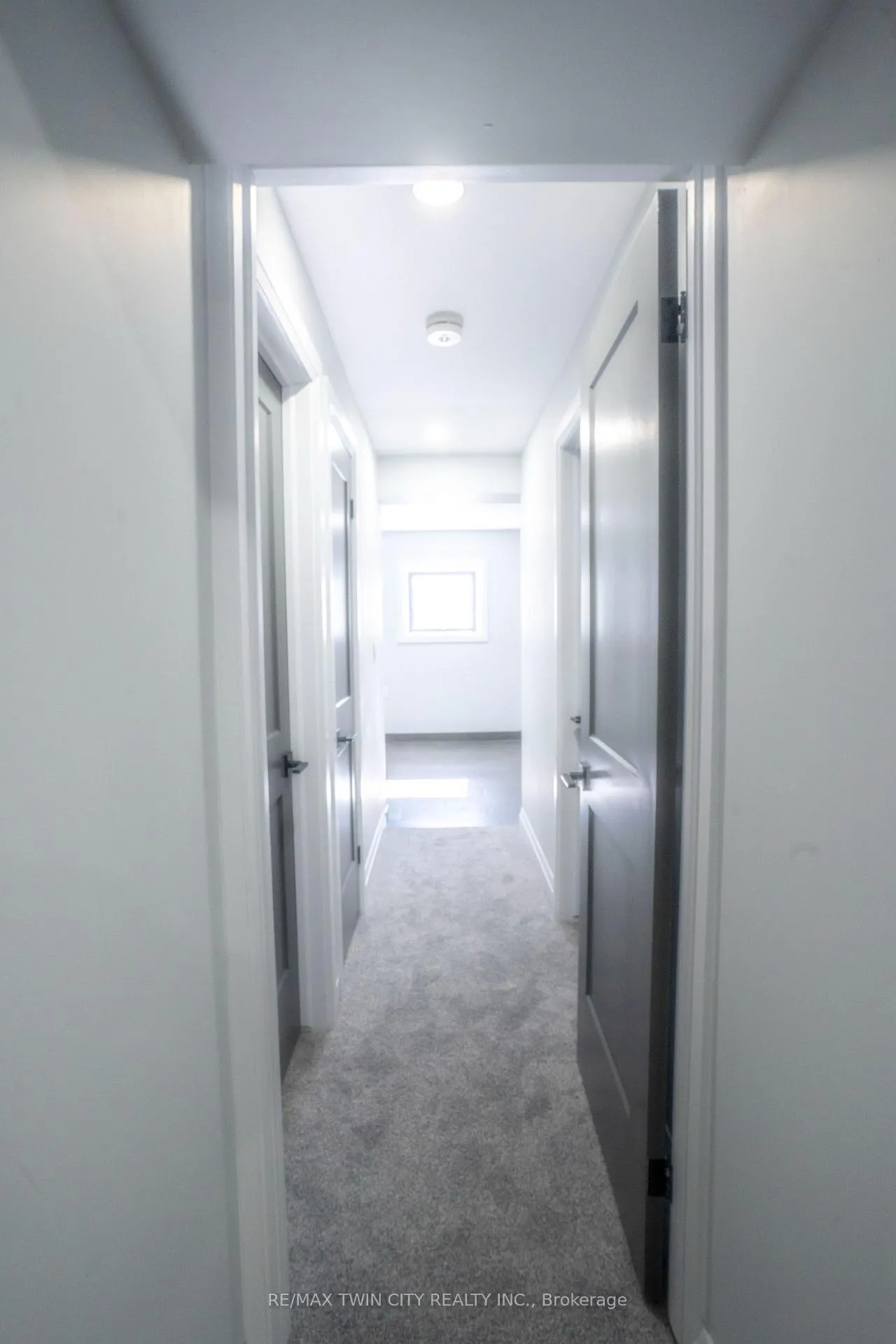 Photo 12 of Unit 2, 130 Elgin Street, Brantford, Braneida Industrial Park — HOMEH