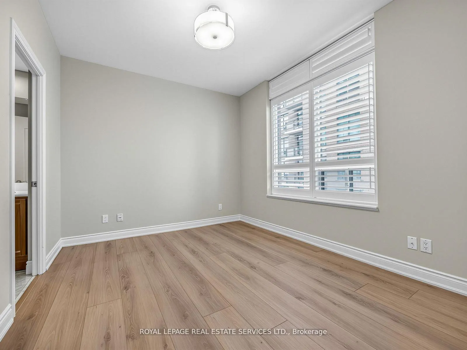 Photo 9 of Unit 902, 319 Merton Street, Toronto, Mount Pleasant West — HOMEH