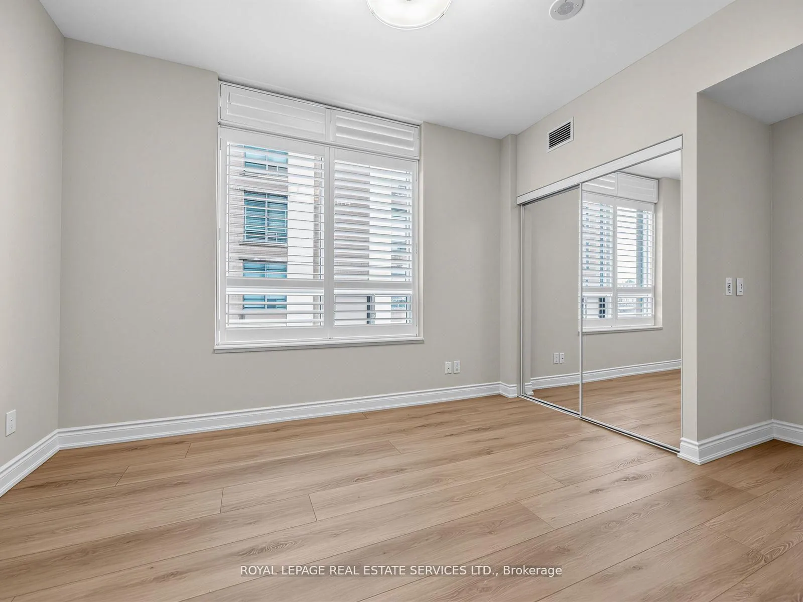 Photo 10 of Unit 902, 319 Merton Street, Toronto, Mount Pleasant West — HOMEH