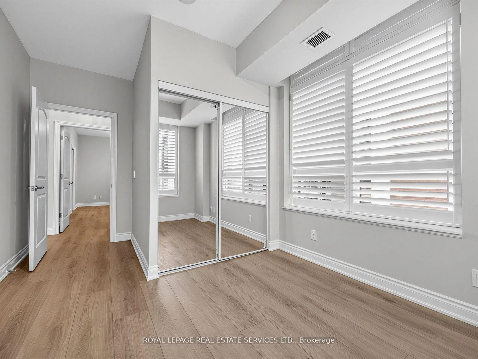 Photo 13 of Unit 902, 319 Merton Street, Toronto, Mount Pleasant West — HOMEH