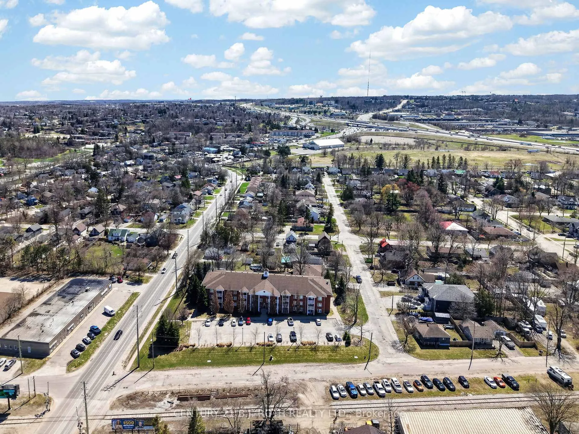 Photo 49 of Unit 116, 49 Jacobs Terrace, Barrie, Allandale — HOMEH