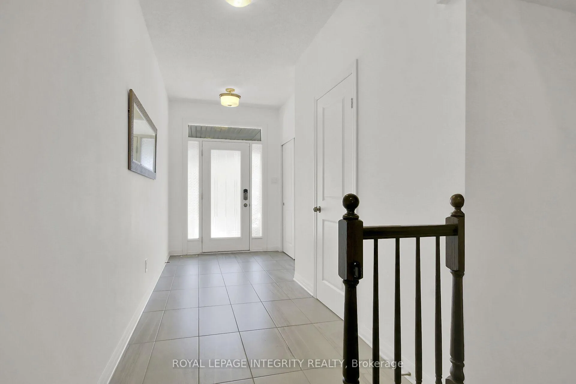 Photo 4 of 310 Broadridge Crescent, Ottawa, Mer Bleue/Bradley Estates/Anderson Park — HOMEH
