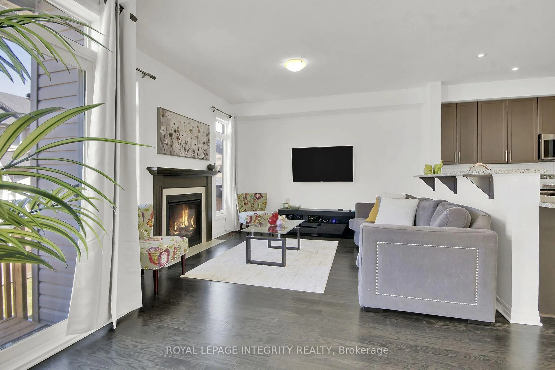 Photo 10 of 310 Broadridge Crescent, Ottawa, Mer Bleue/Bradley Estates/Anderson Park — HOMEH