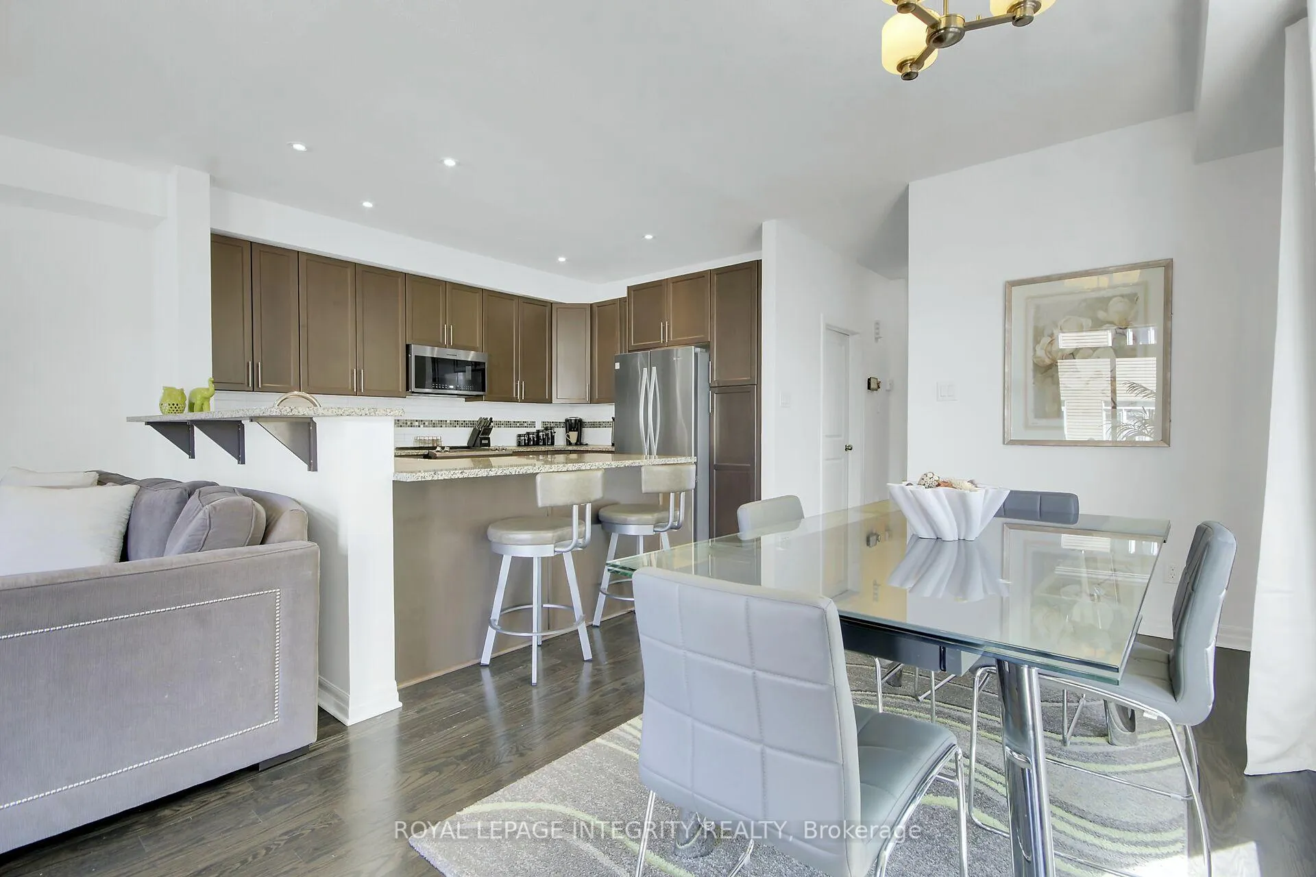 Photo 15 of 310 Broadridge Crescent, Ottawa, Mer Bleue/Bradley Estates/Anderson Park — HOMEH