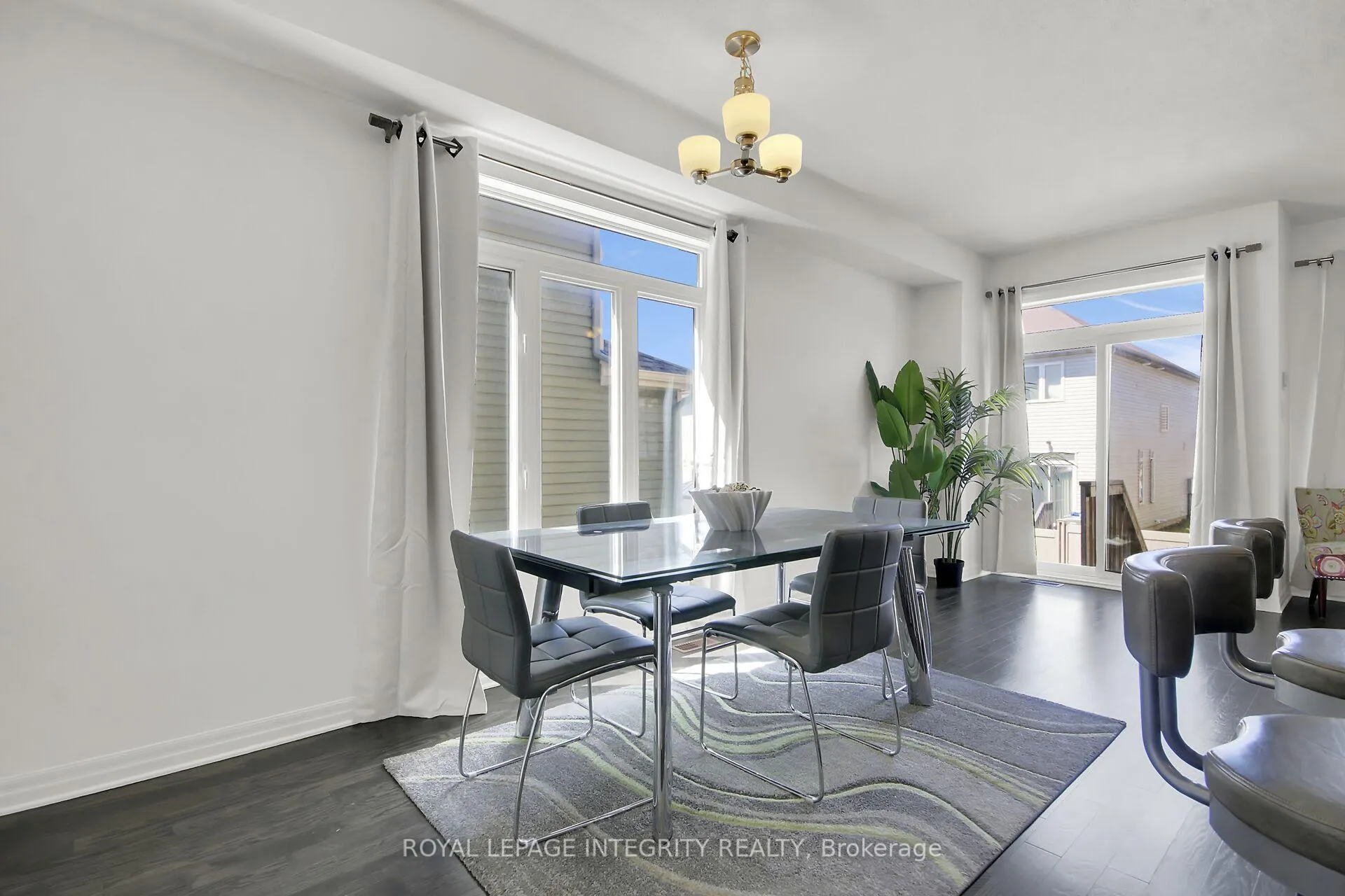 Photo 17 of 310 Broadridge Crescent, Ottawa, Mer Bleue/Bradley Estates/Anderson Park — HOMEH